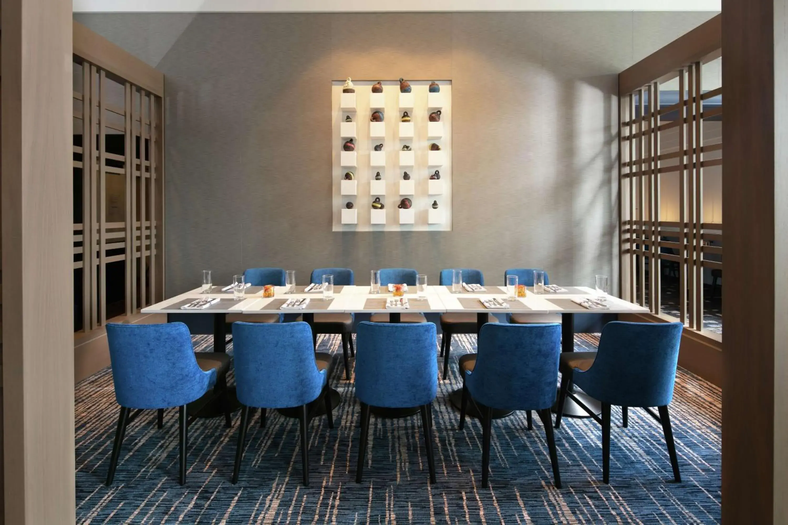 Restaurant/places to eat in Hilton Madison Monona Terrace Restaurant/places to eat in Hilton Madison Monona Terrace