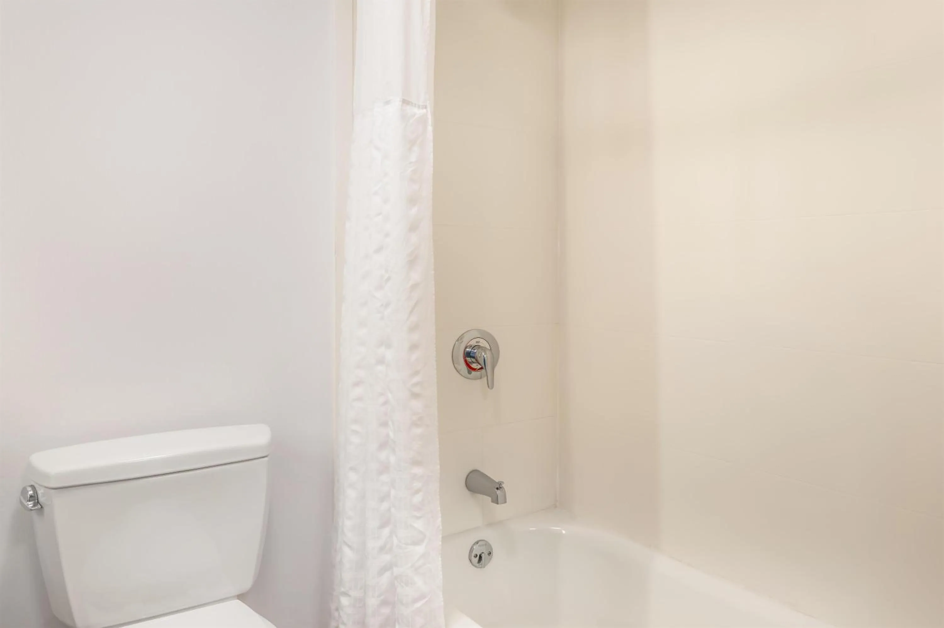 Bathroom in Hilton Garden Inn Wisconsin Dells