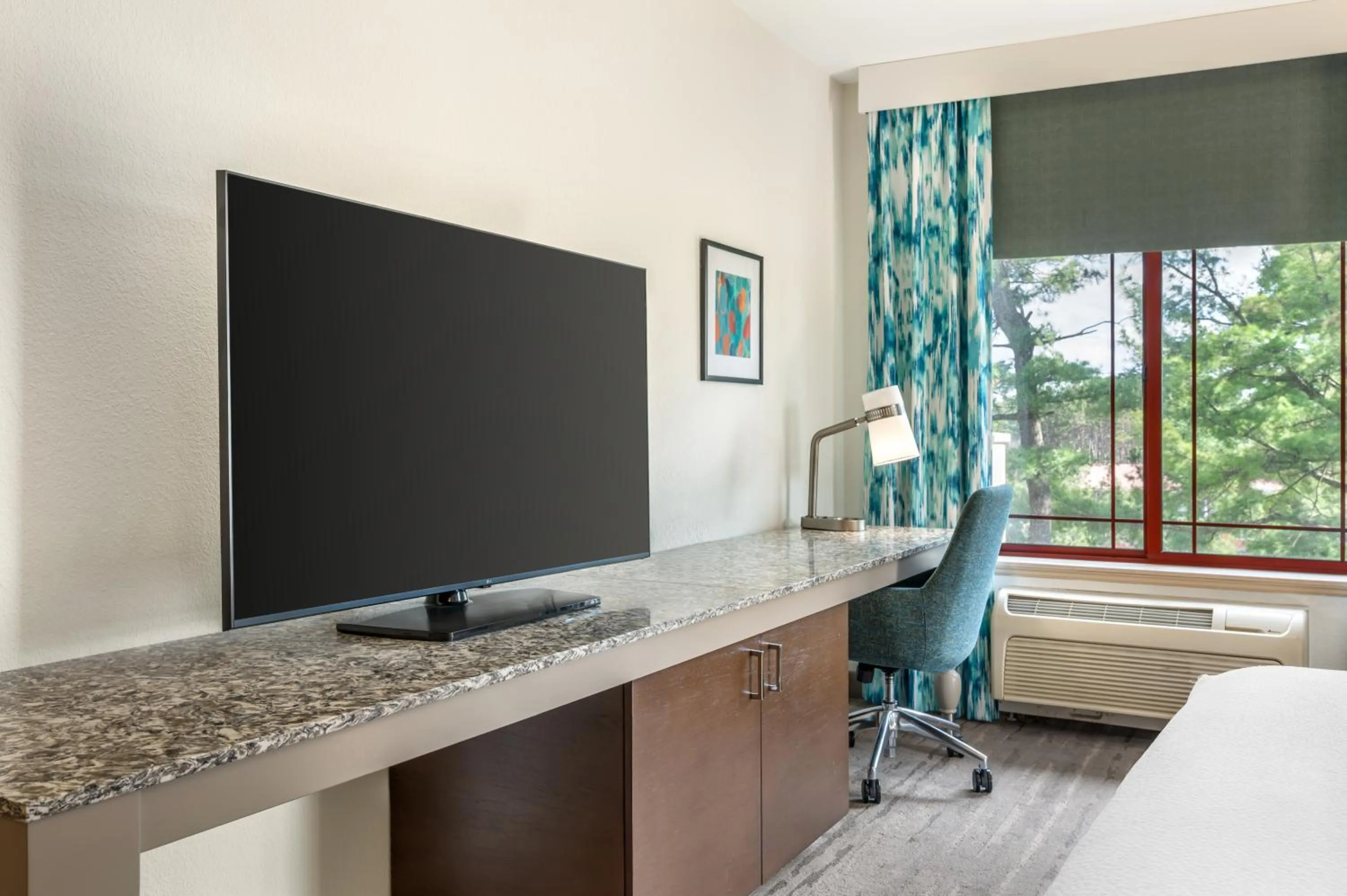 Bedroom in Hilton Garden Inn Wisconsin Dells