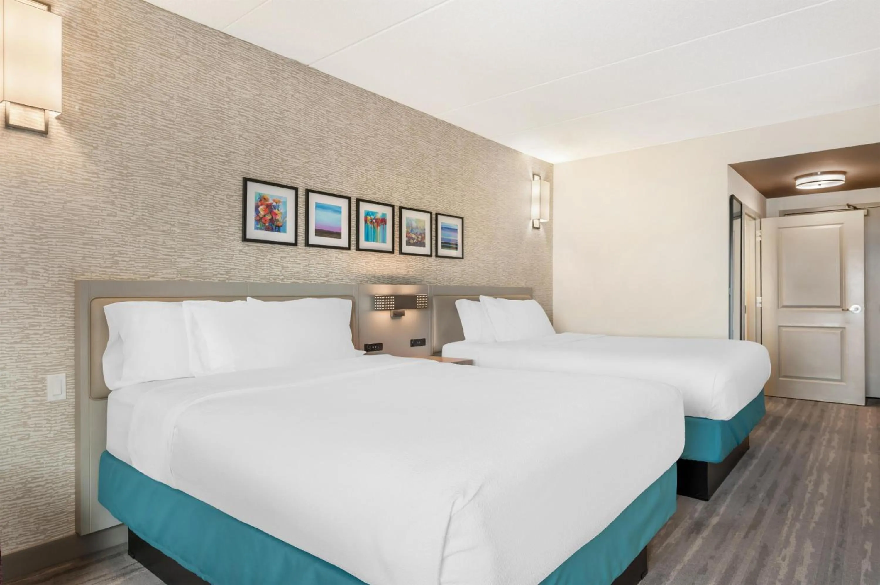 Bed in Hilton Garden Inn Wisconsin Dells