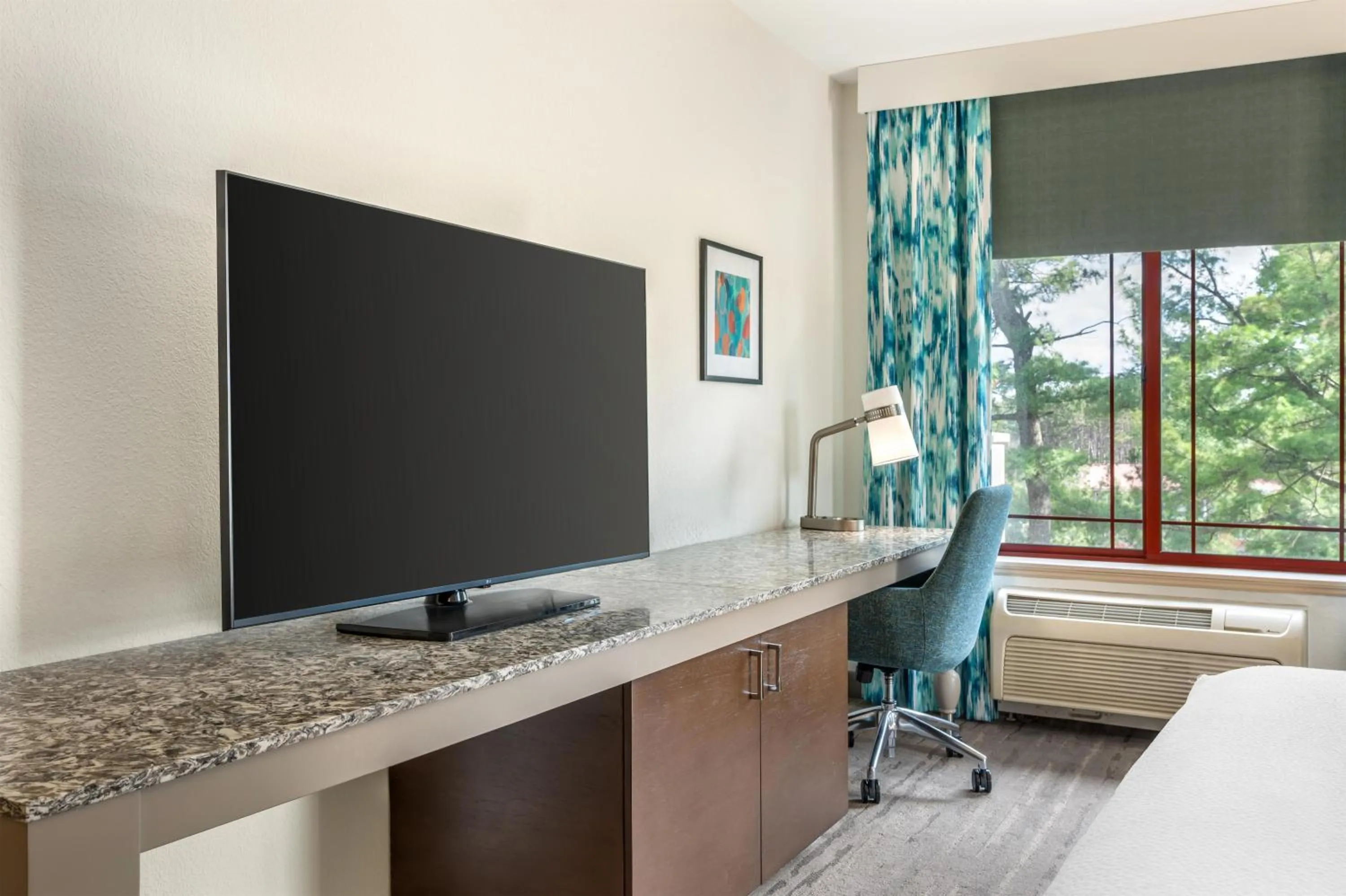 Bed in Hilton Garden Inn Wisconsin Dells