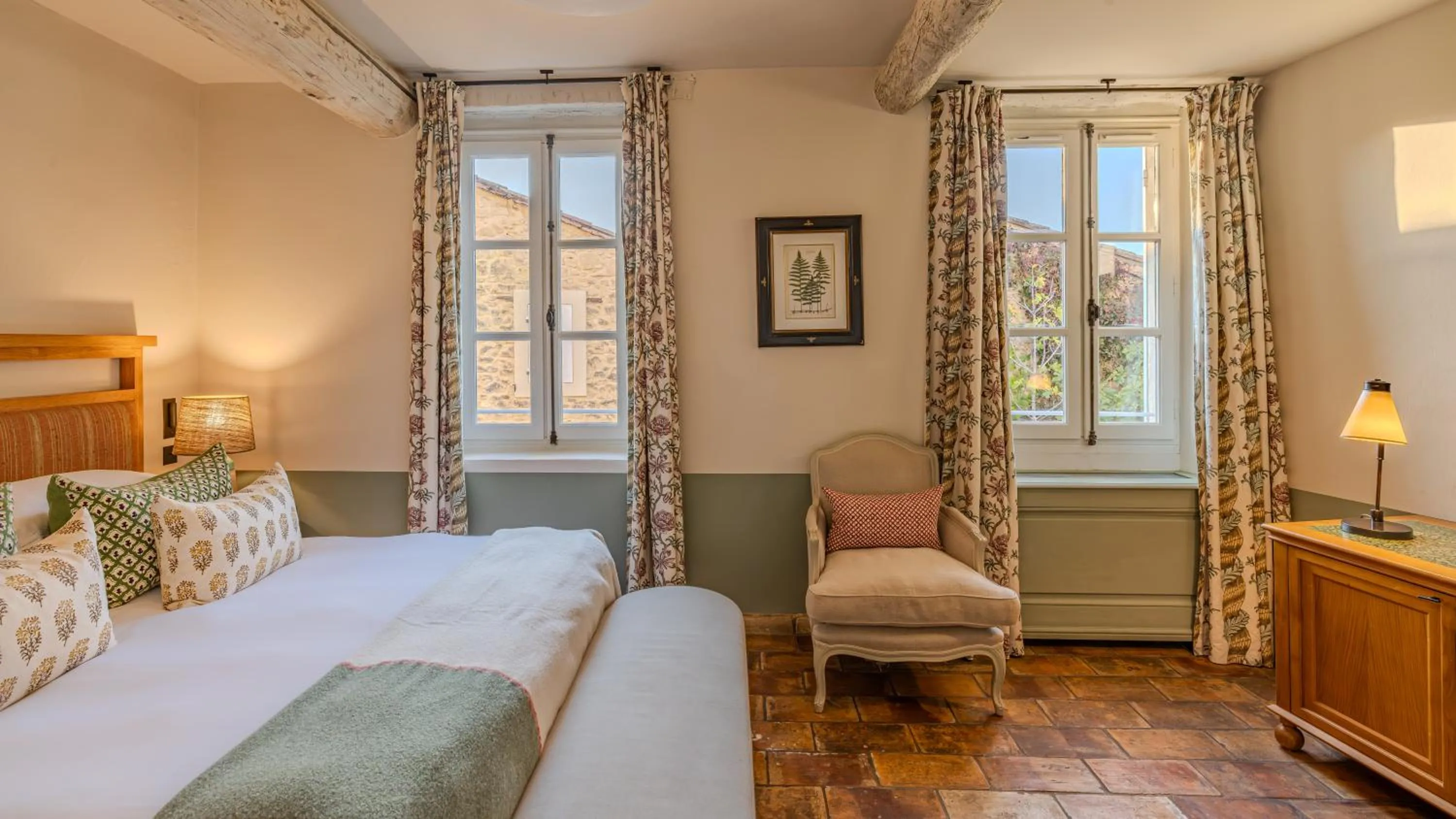 Bedroom, Bed in Hotel Crillon le Brave