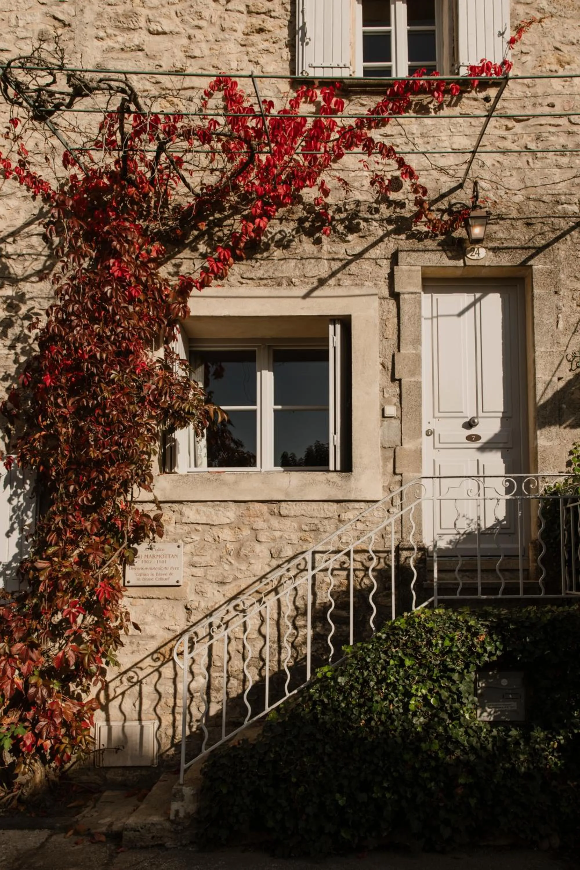 Facade/entrance in Hotel Crillon le Brave