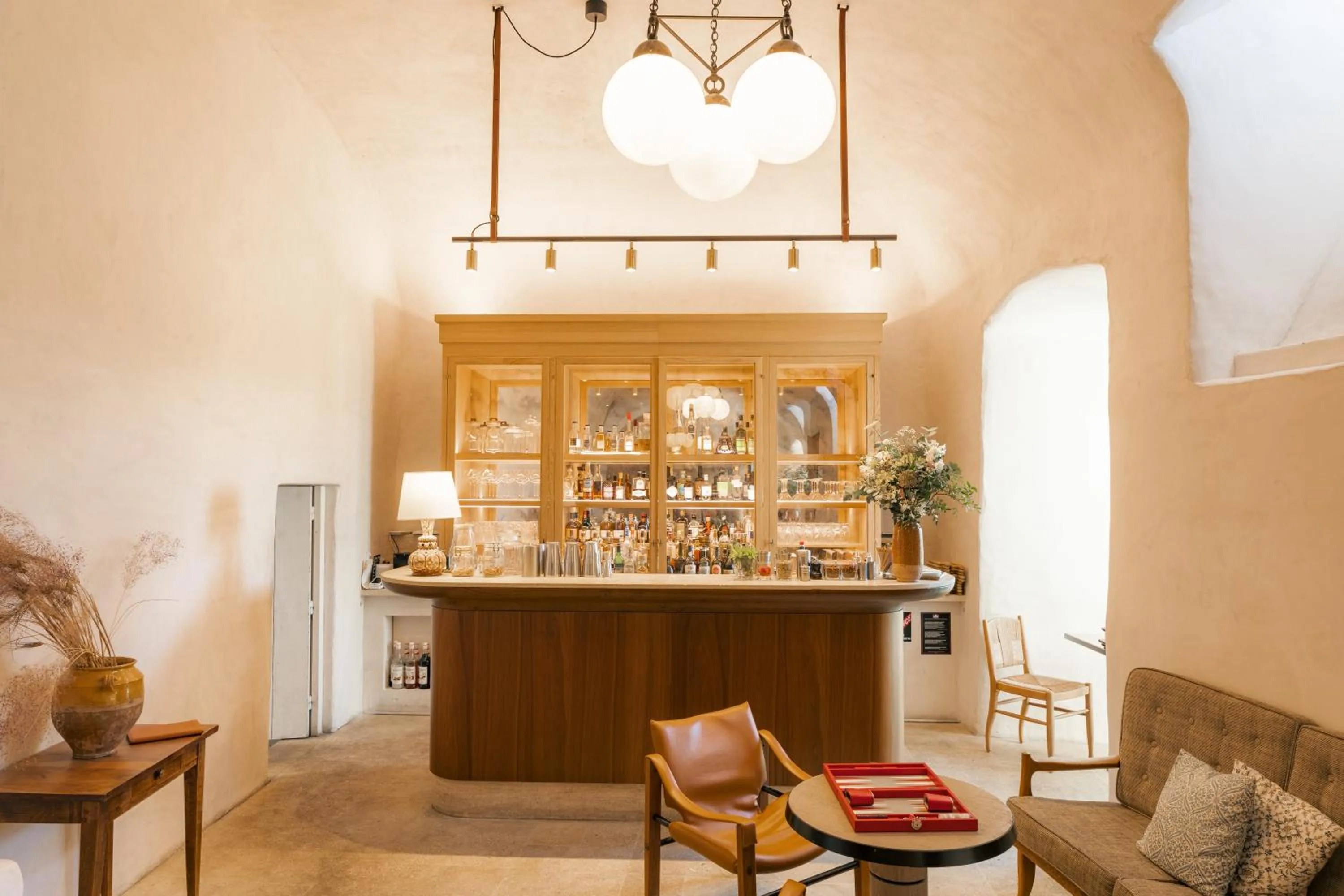 Lounge or bar in Hotel Crillon le Brave