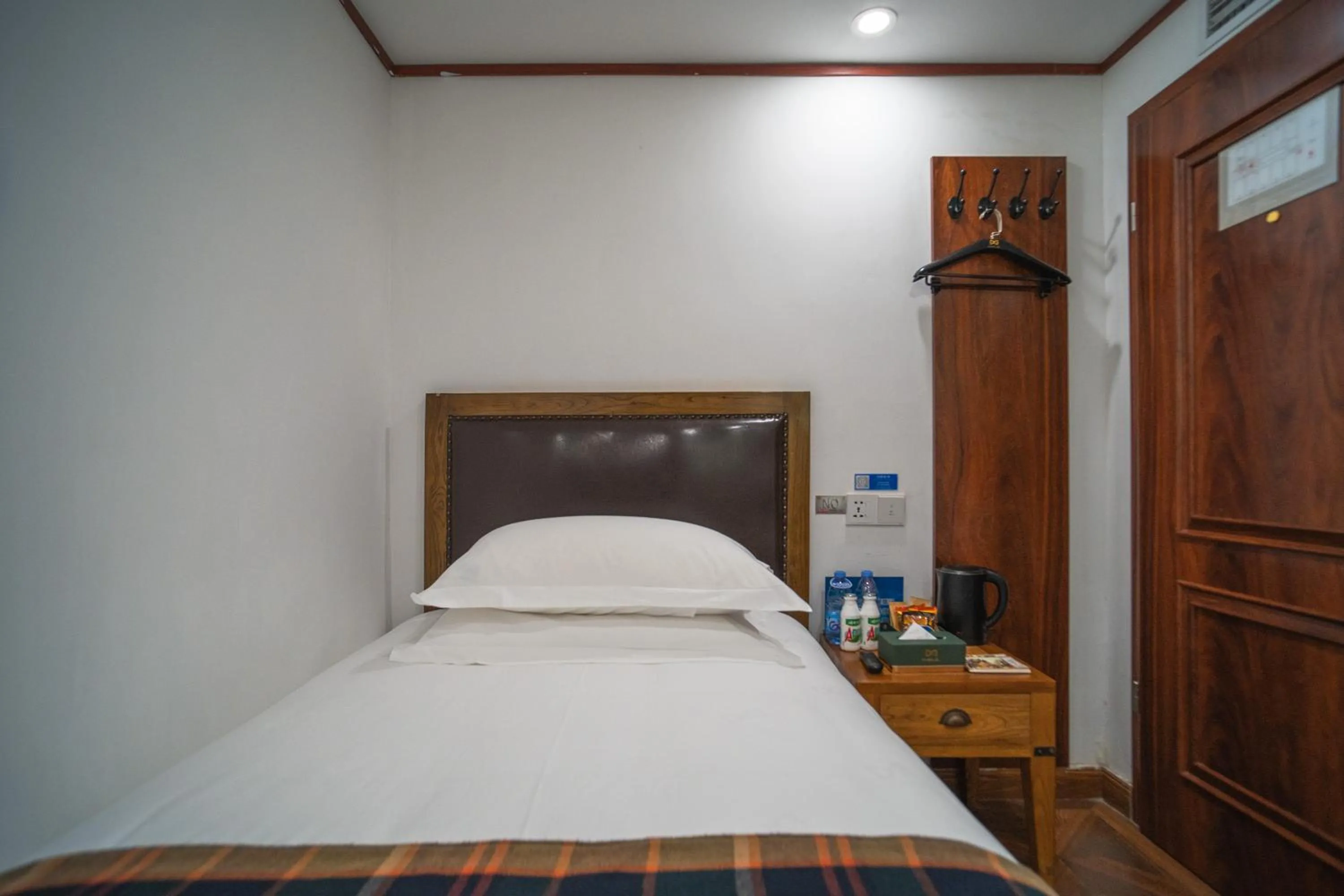 Bed in Nostalgia Hotel（Beijing Tiananmen Square）