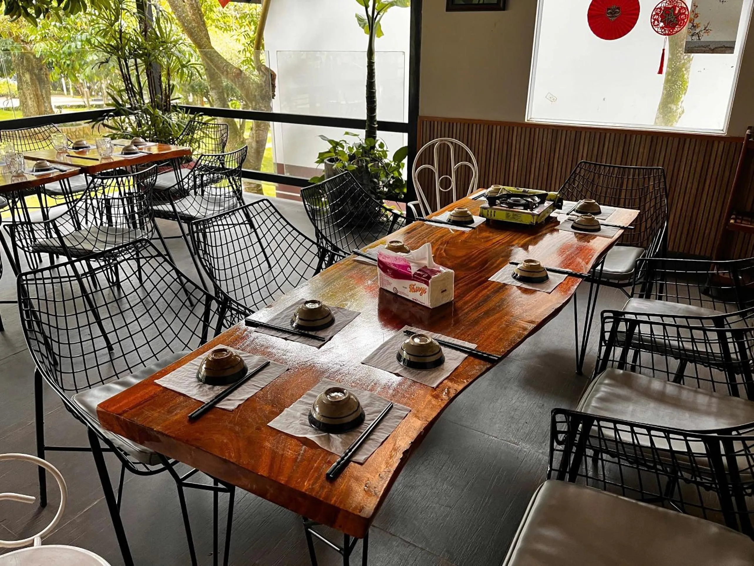 Dining area in Hoang Dinh Homestay