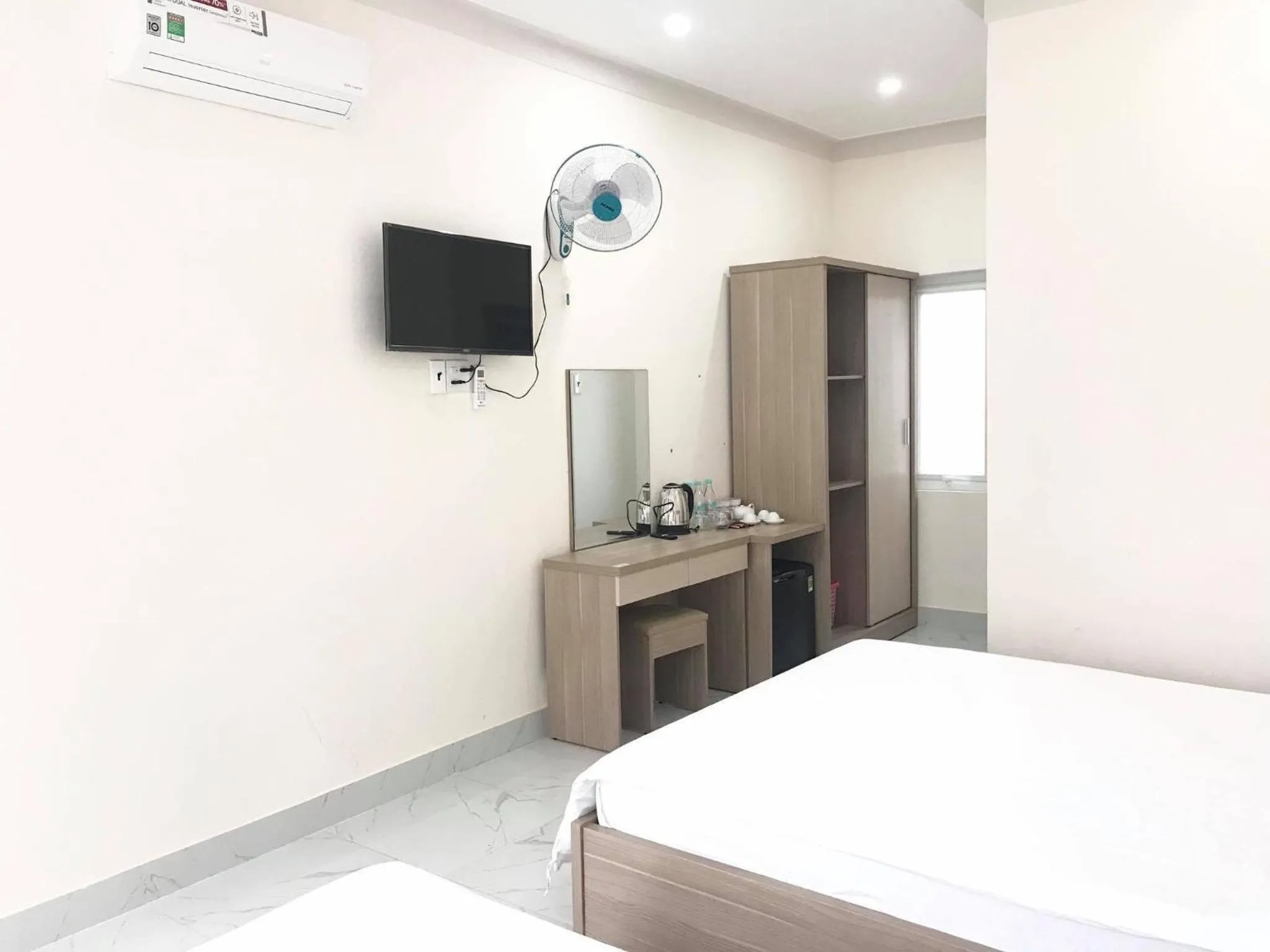 TV and multimedia, Bed in Hoang Dinh Homestay