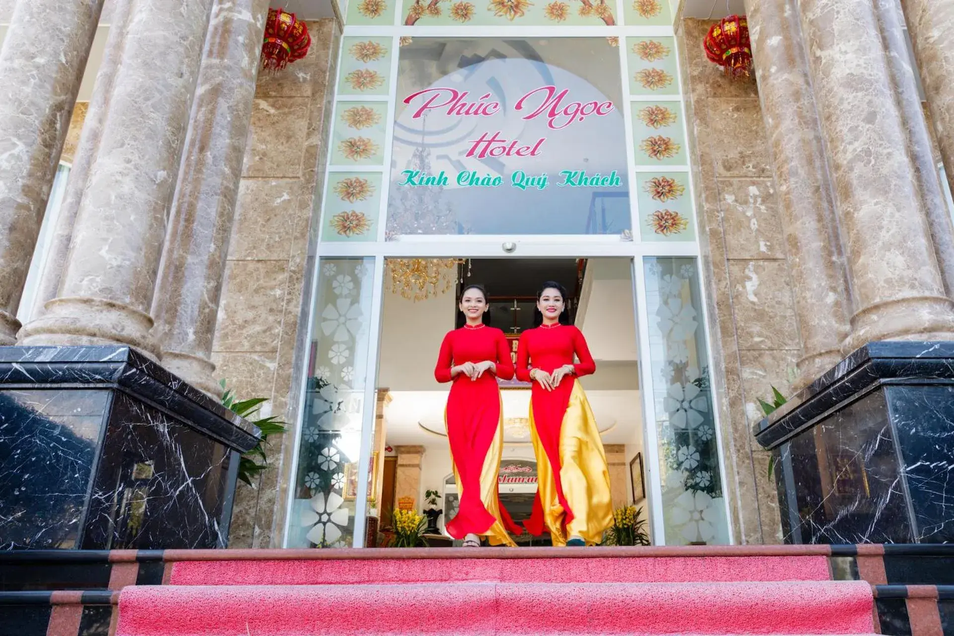 Facade/entrance in Phuc Ngoc Hotel Facade/entrance in Phuc Ngoc Hotel