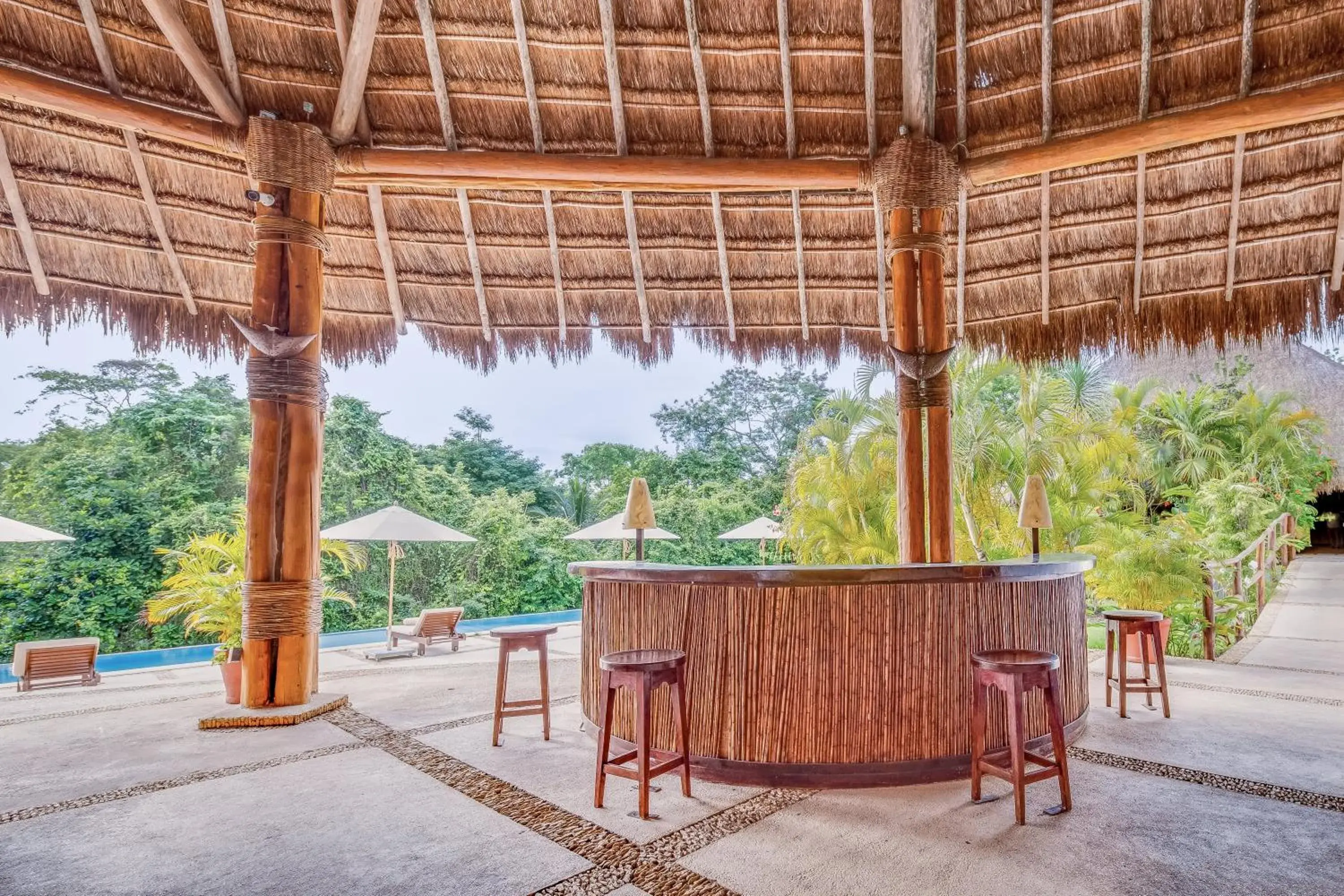Lounge or bar in The Explorean Selva Maya Kohunlich Lounge or bar in The Explorean Selva Maya Kohunlich