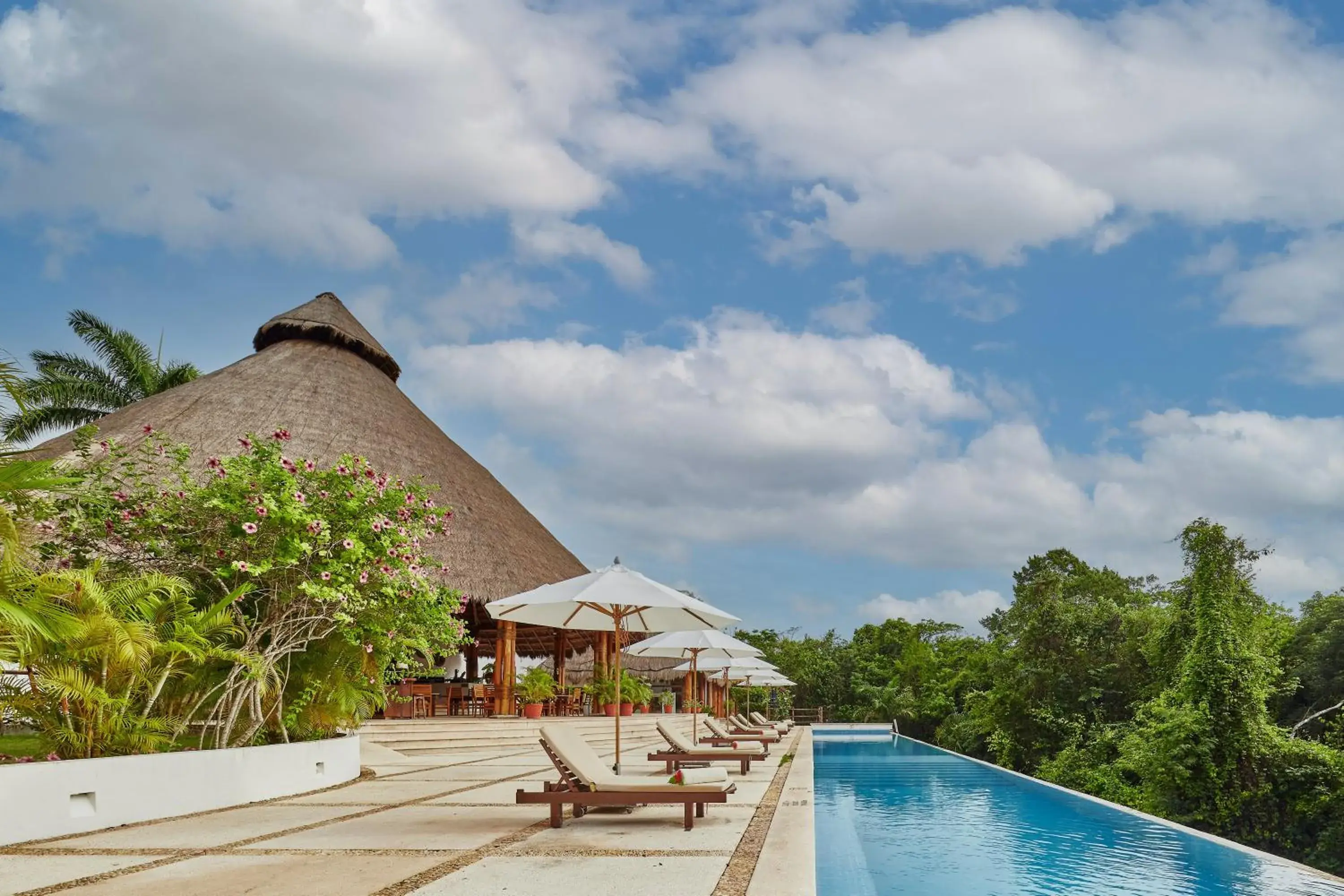Swimming pool in The Explorean Selva Maya Kohunlich Swimming pool in The Explorean Selva Maya Kohunlich