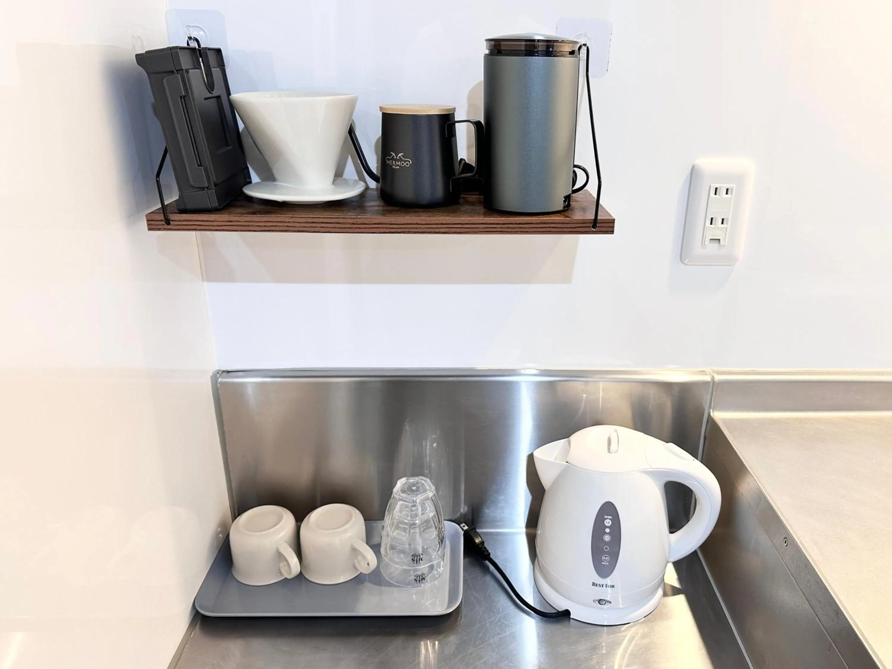 Coffee/tea facilities in Hotel Miyakojima