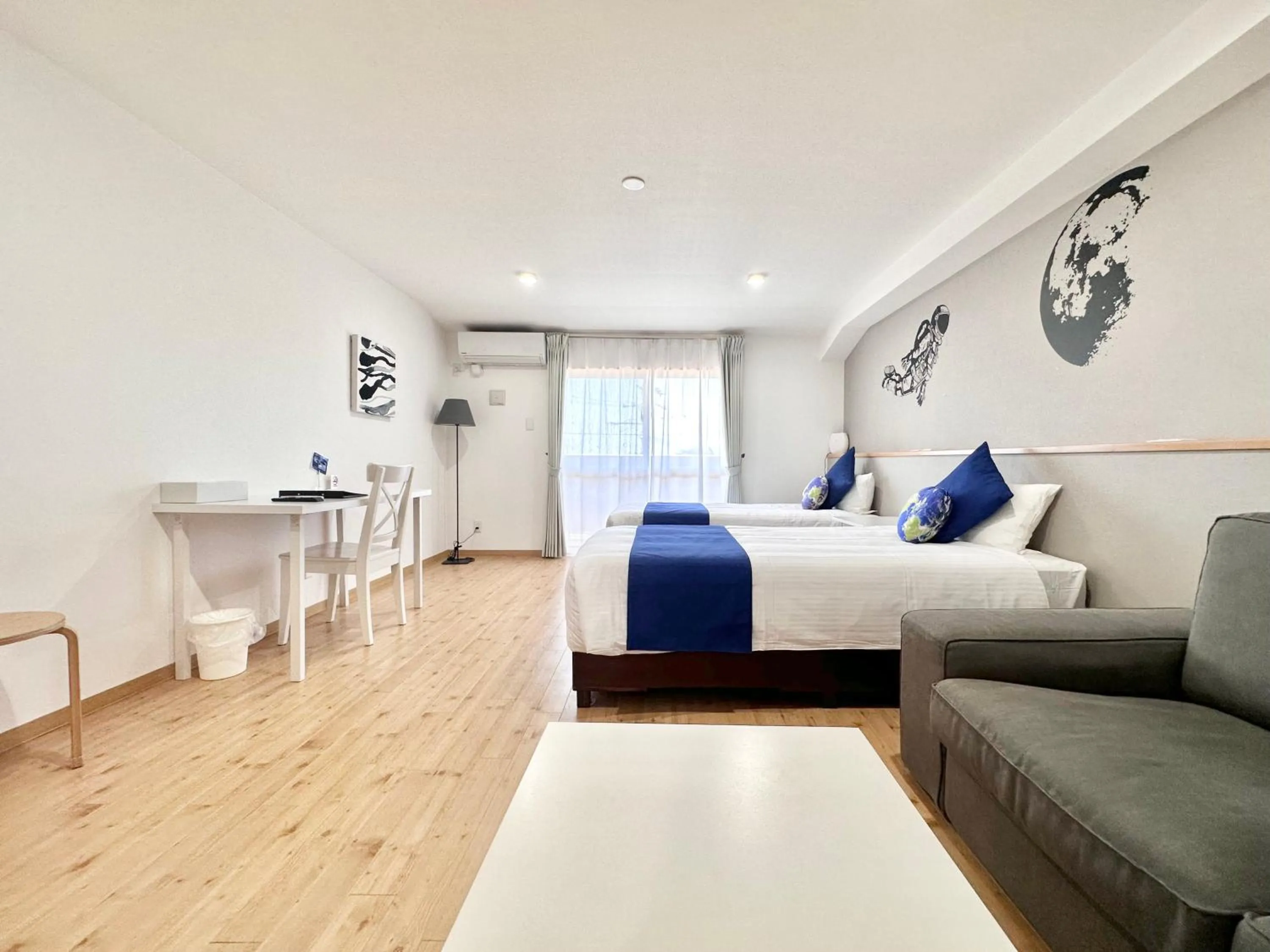 Bed in Hotel Miyakojima