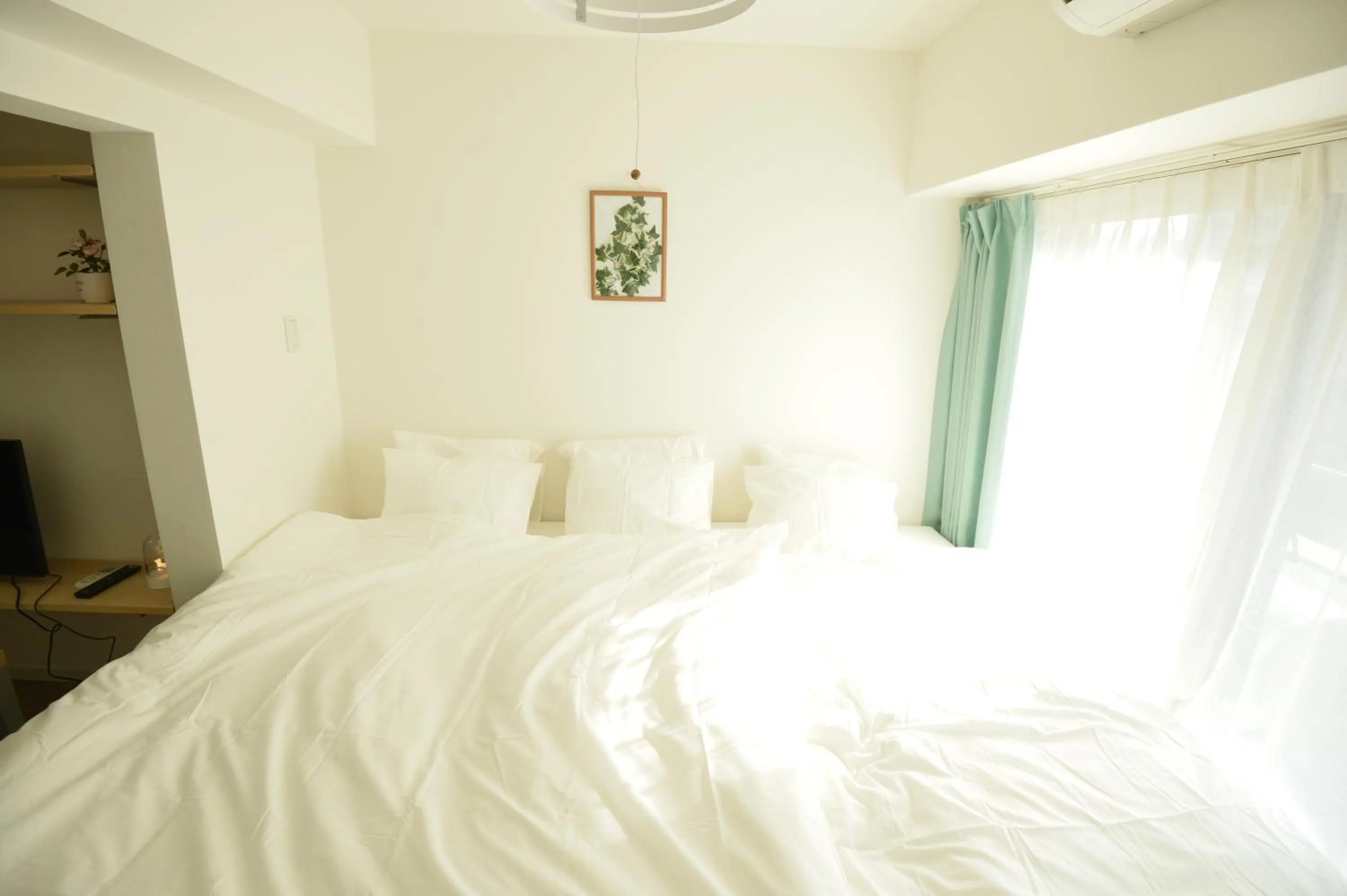 Bed in Roppongi WoodsHouse501