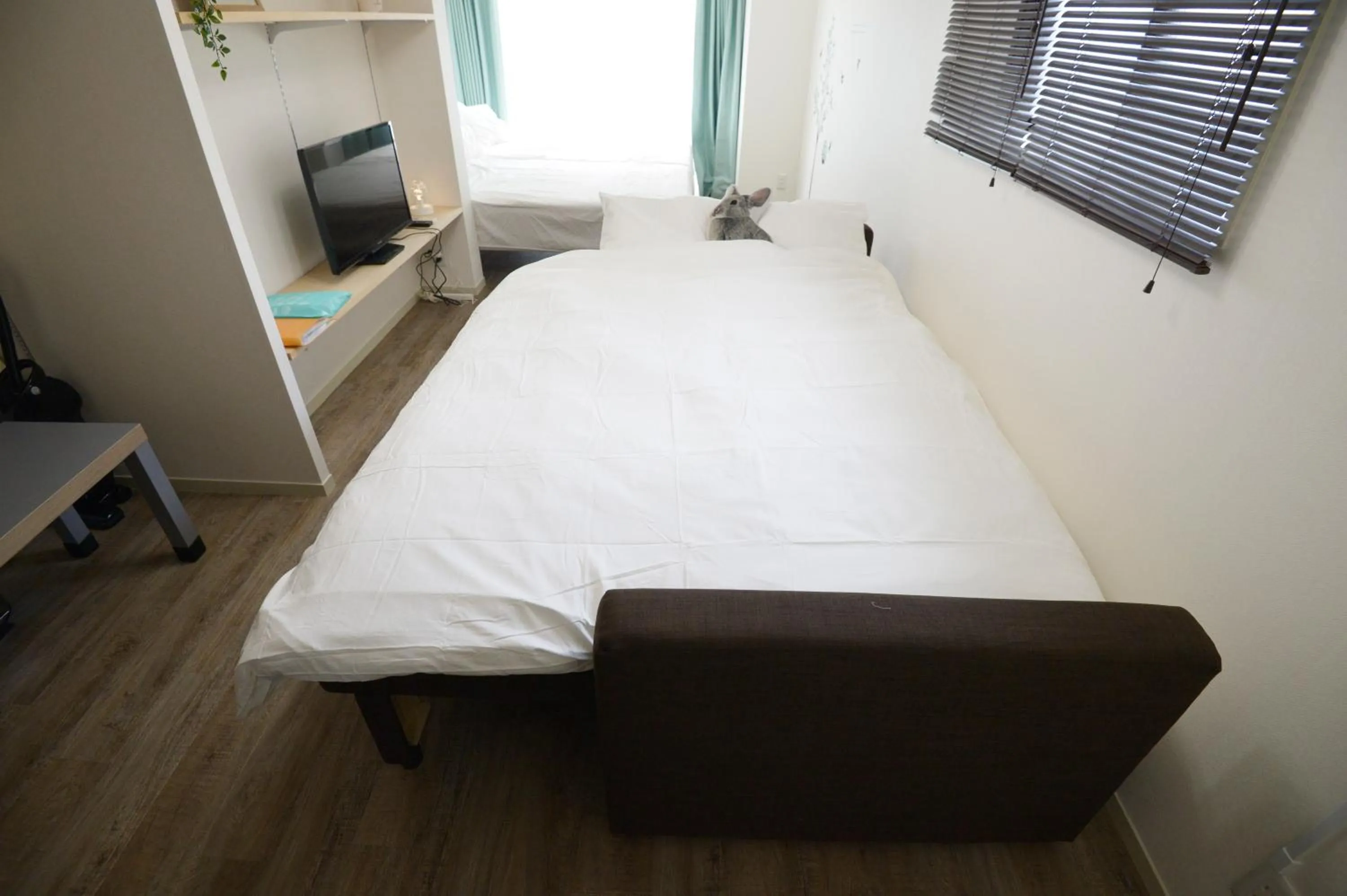 Bed in Roppongi WoodsHouse501