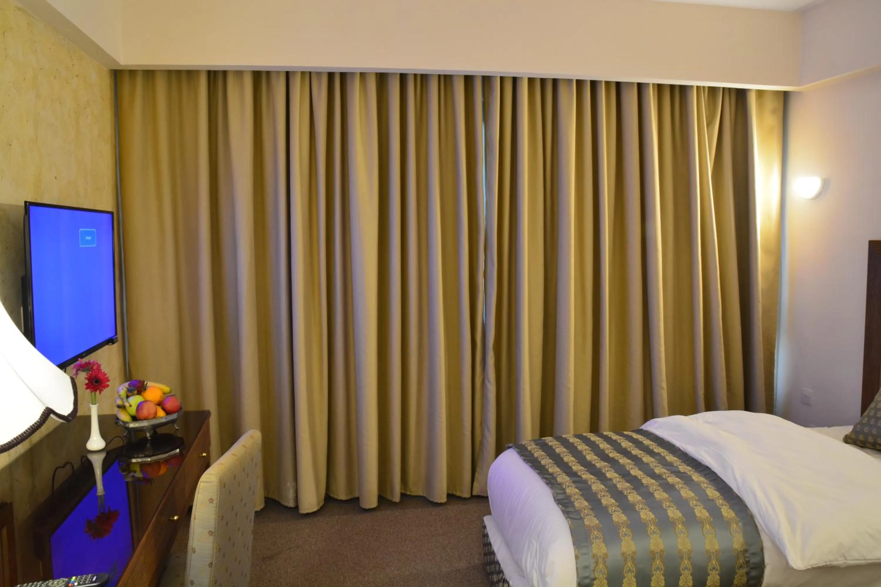 Bed in Saray Hotel Amman