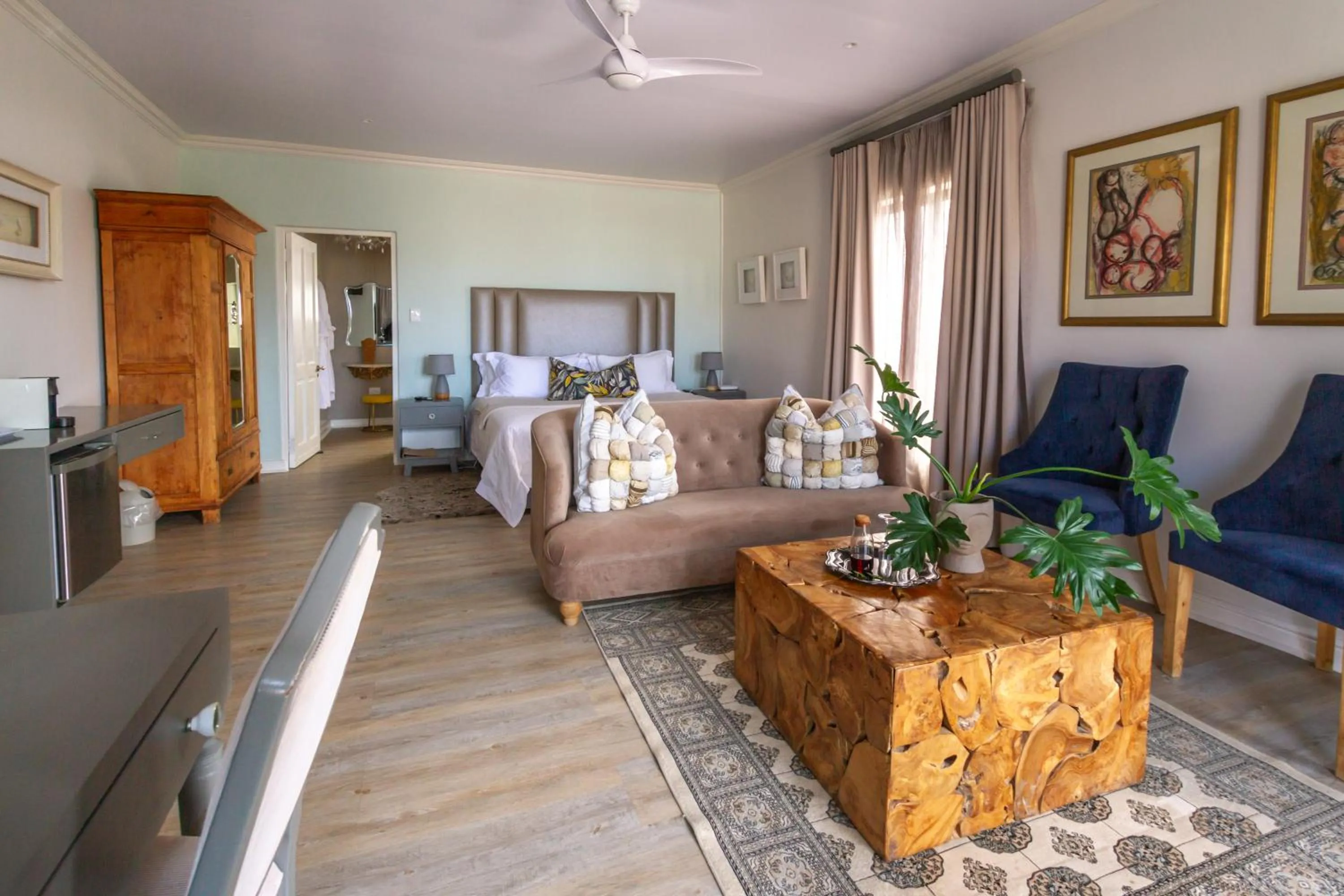 Chateau de Marine Boutique Hotel