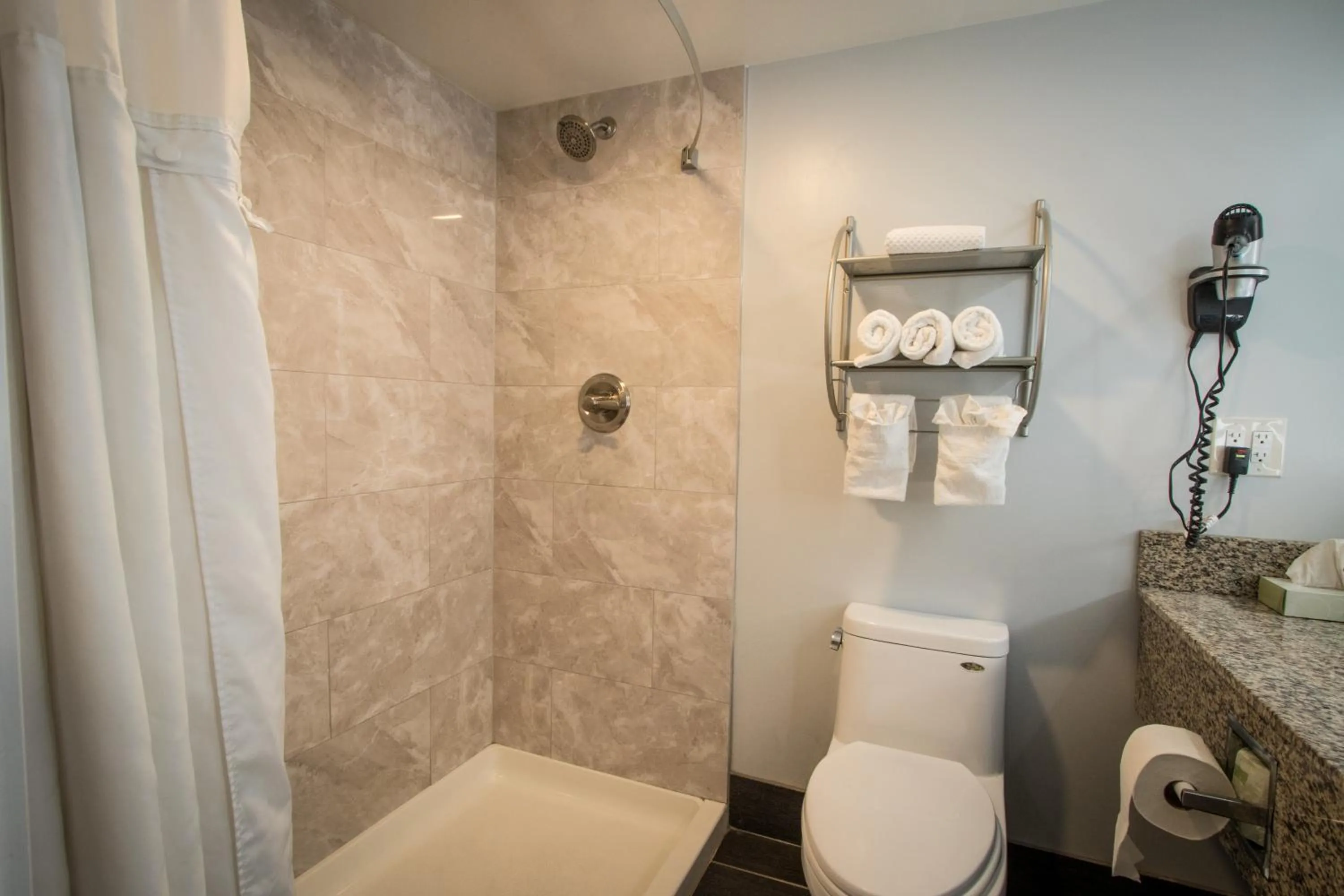 Shower in Envi Boutique Hotel Henderson-Evansville South