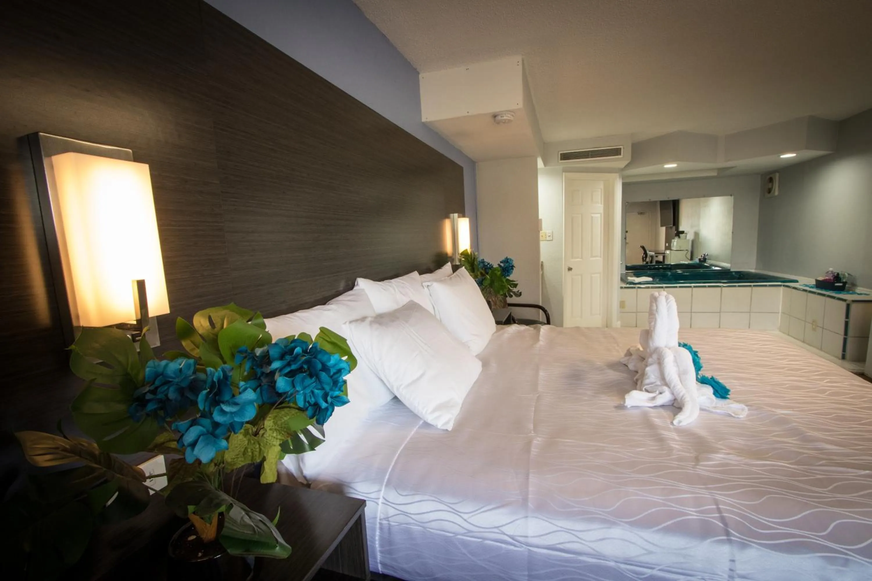 Bedroom, Bed in Envi Boutique Hotel Henderson-Evansville South