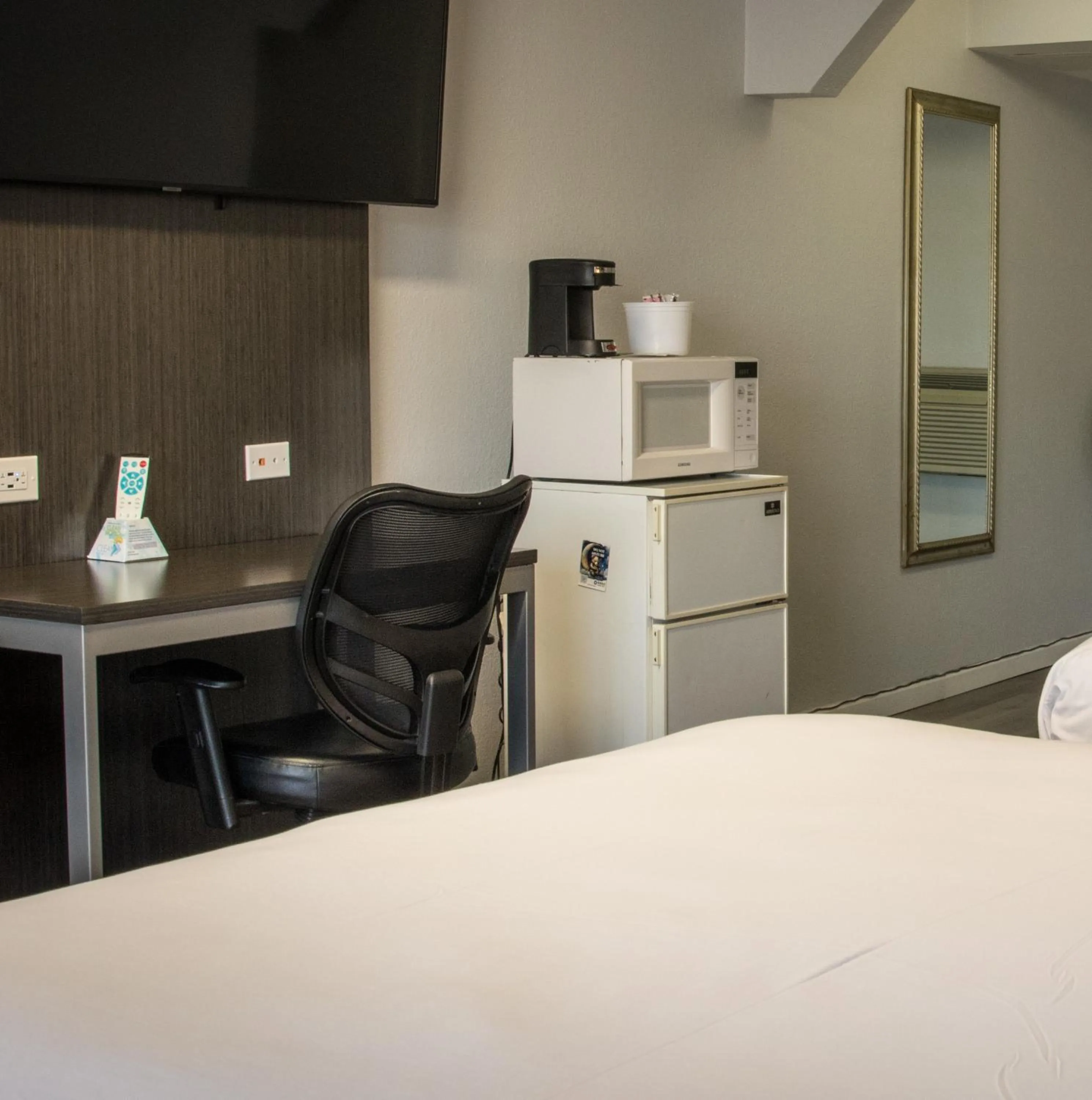 minibar in Envi Boutique Hotel Henderson-Evansville South