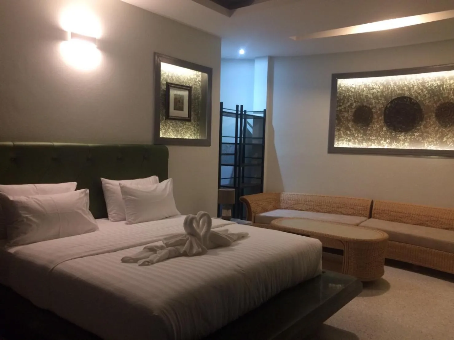 Bed in Wis Beach Khanom