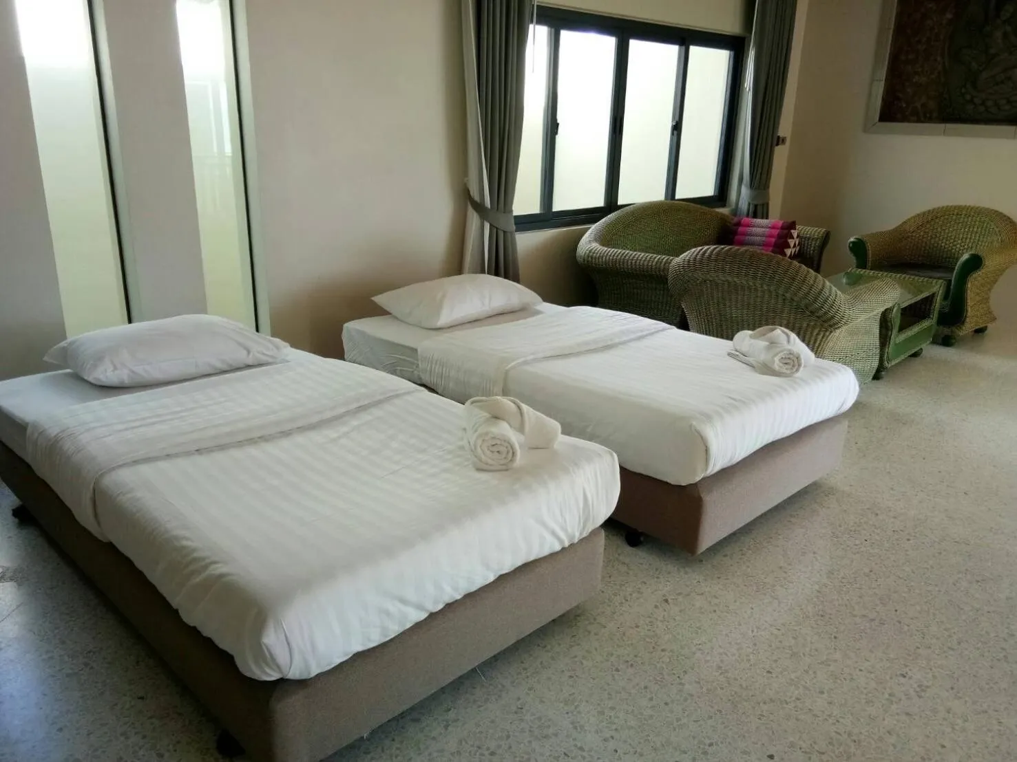 Bed in Wis Beach Khanom