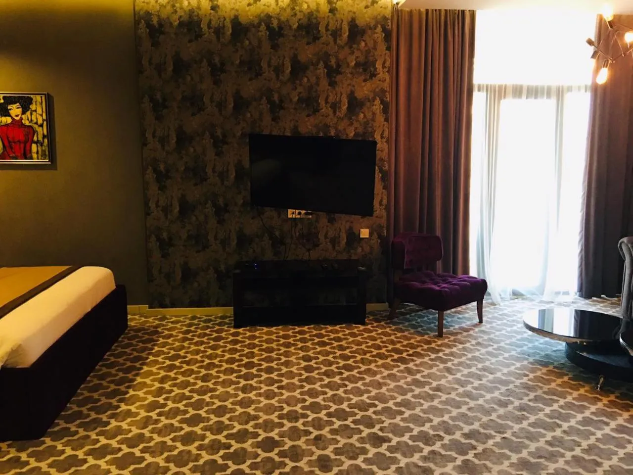 Bed in Gallery Art Hotel