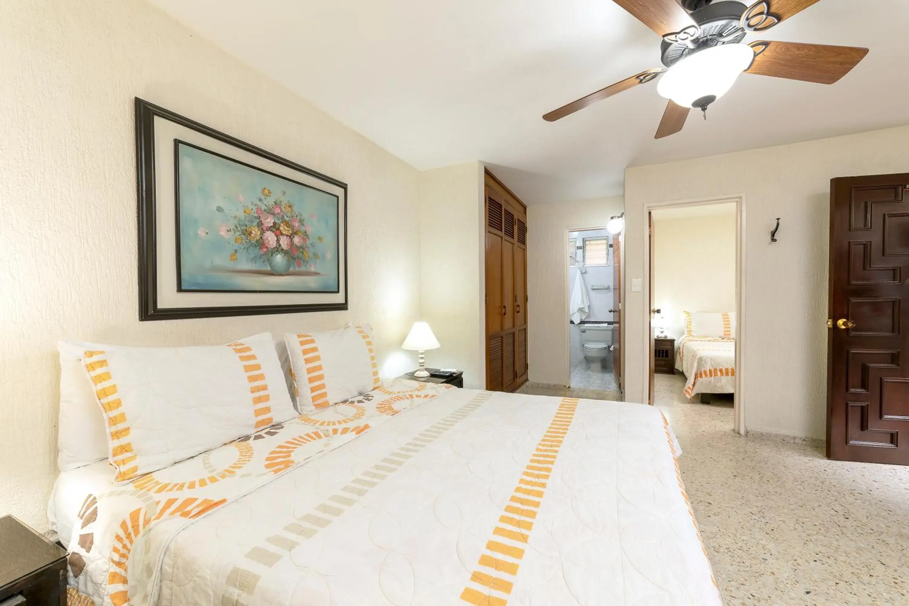 Bed in Hotel Stein Colonial Bed in Hotel Stein Colonial