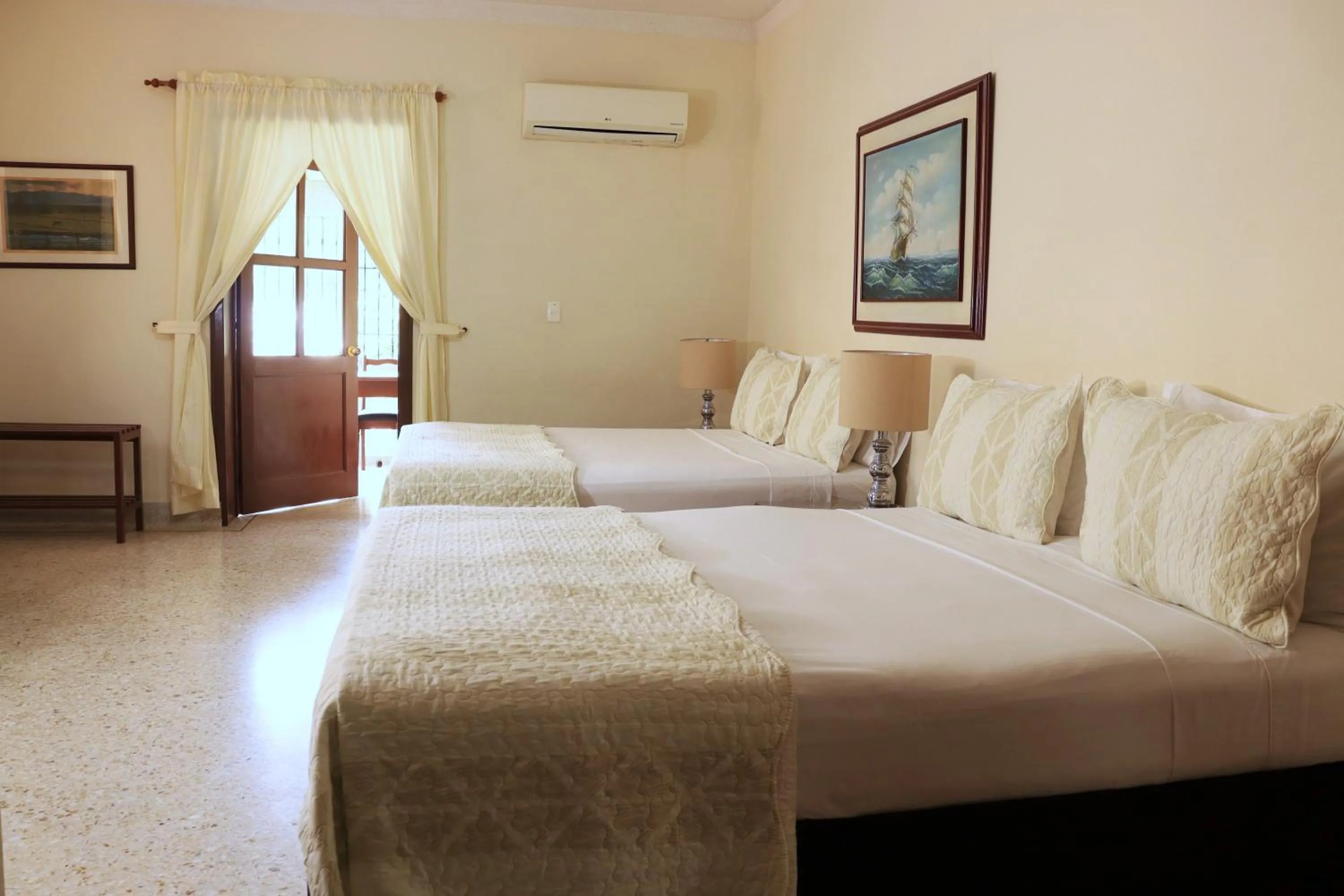 Bed in Hotel Stein Colonial