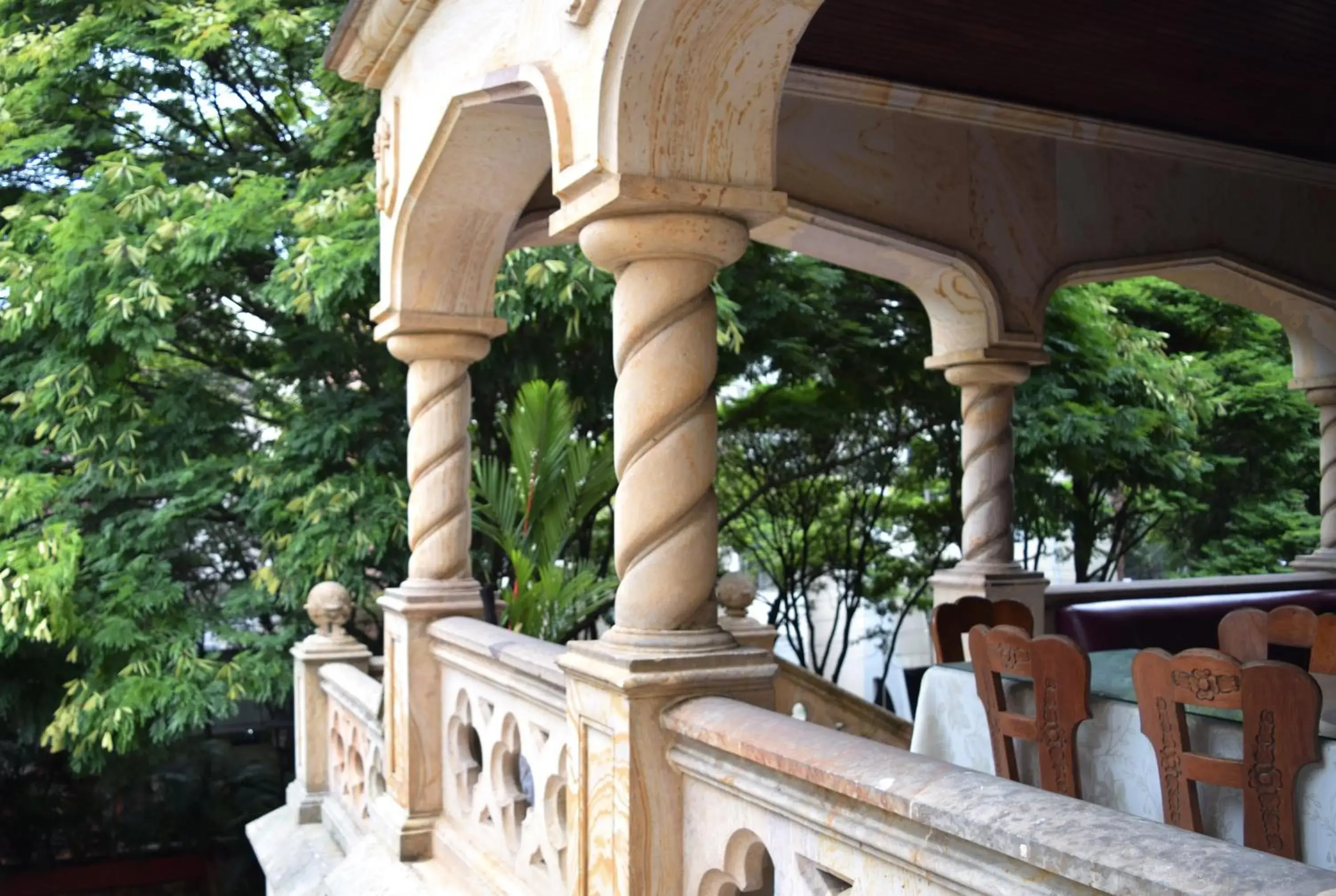Facade/entrance in Hotel Stein Colonial Facade/entrance in Hotel Stein Colonial