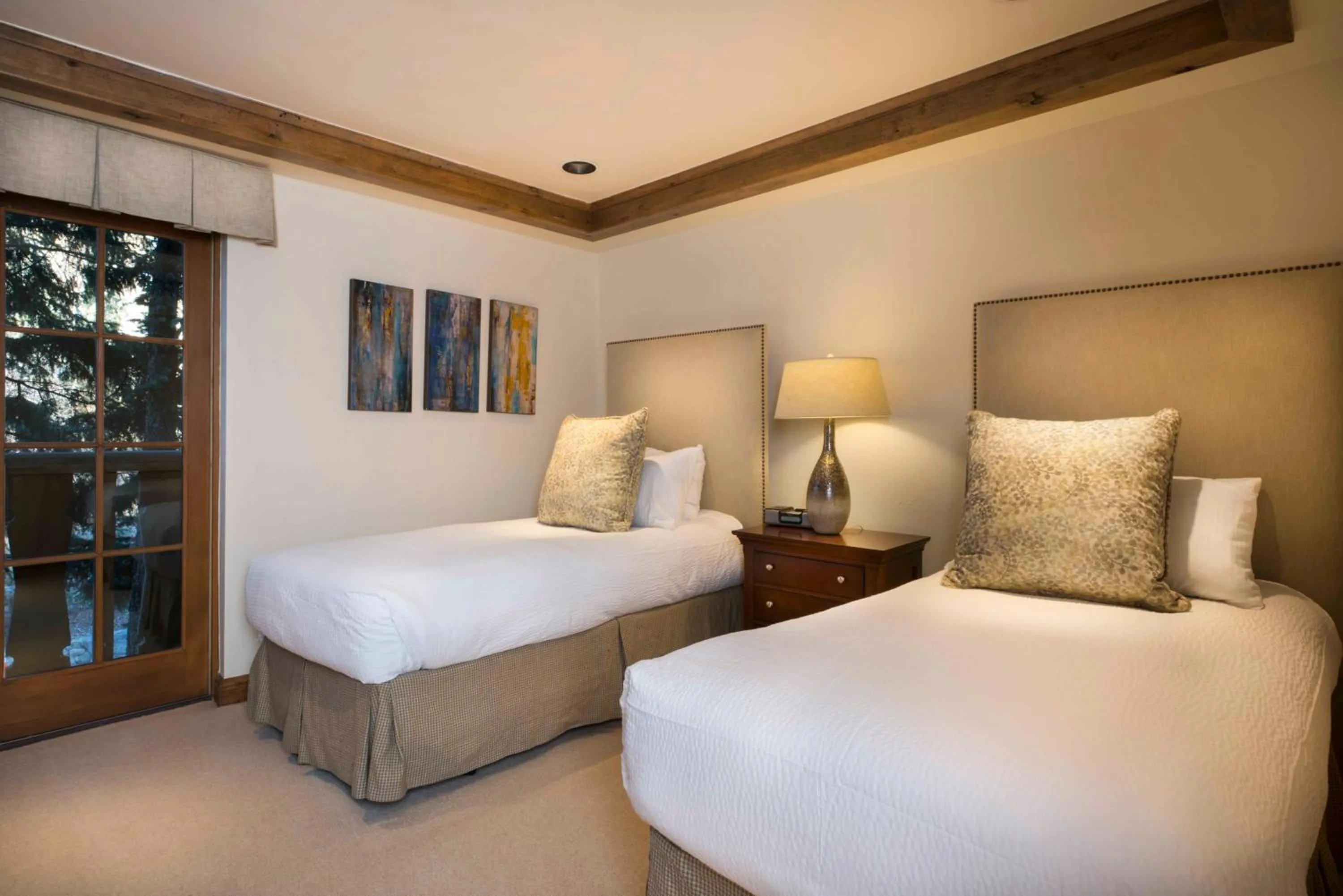 Bedroom, Bed in Gravity Haus Vail