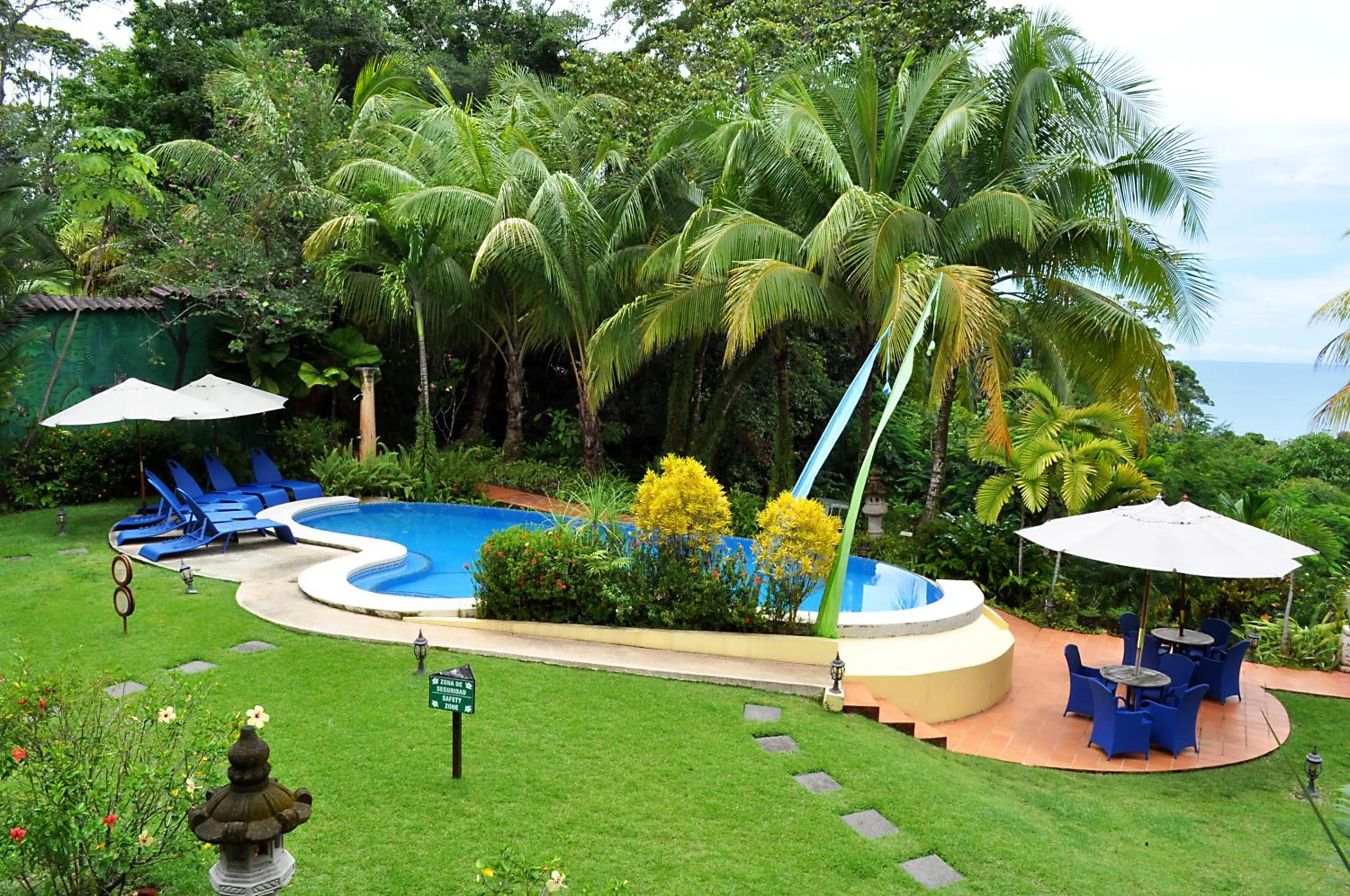 Garden in Hotel Cuna del Angel