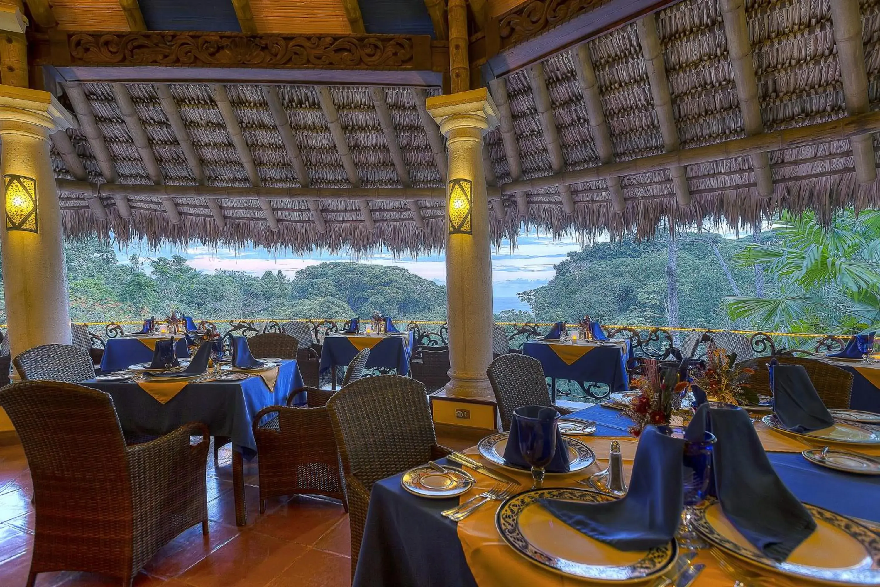 Restaurant/places to eat in Hotel Cuna del Angel Restaurant/places to eat in Hotel Cuna del Angel