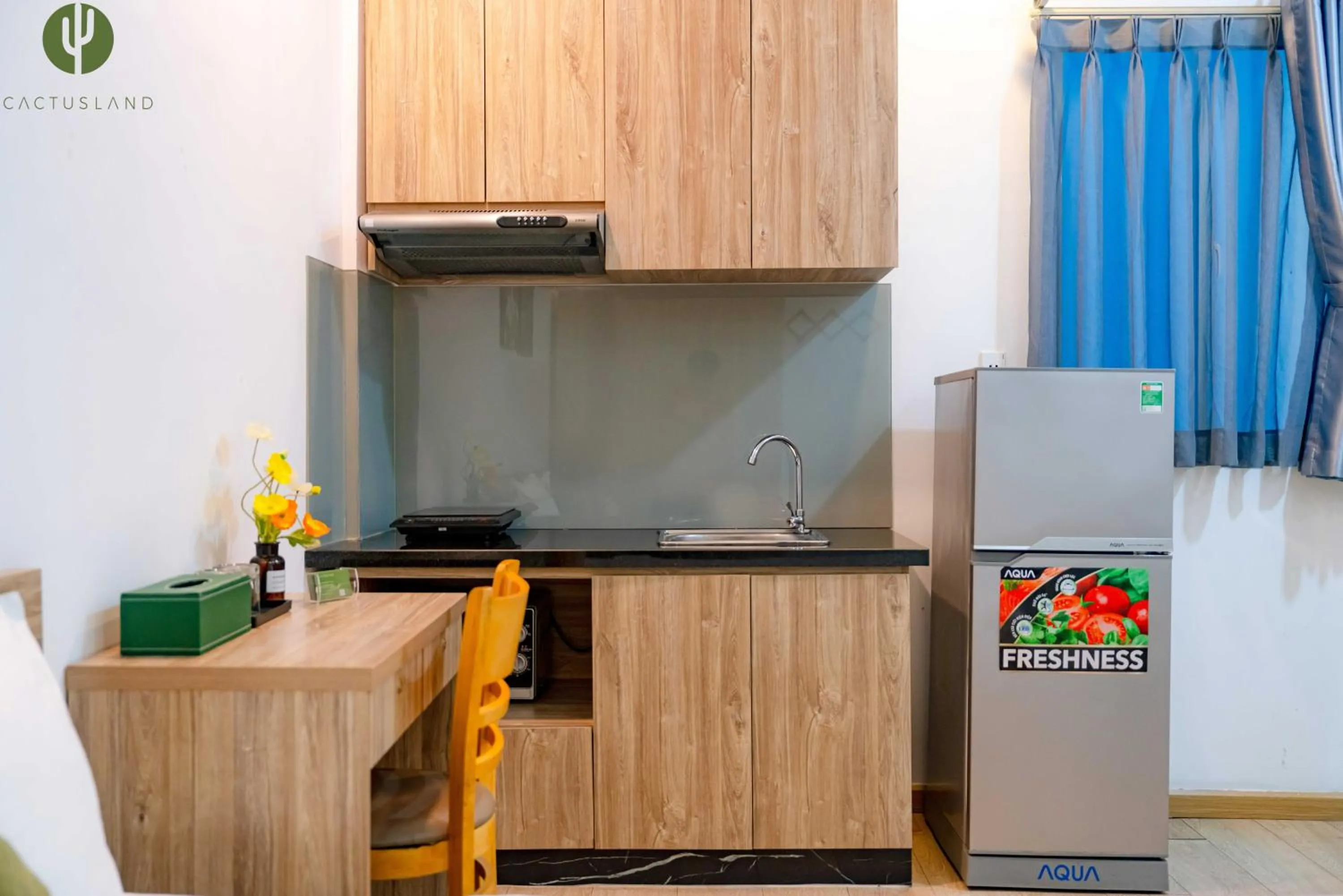 Shower in Cactusland Hotel & Apartment