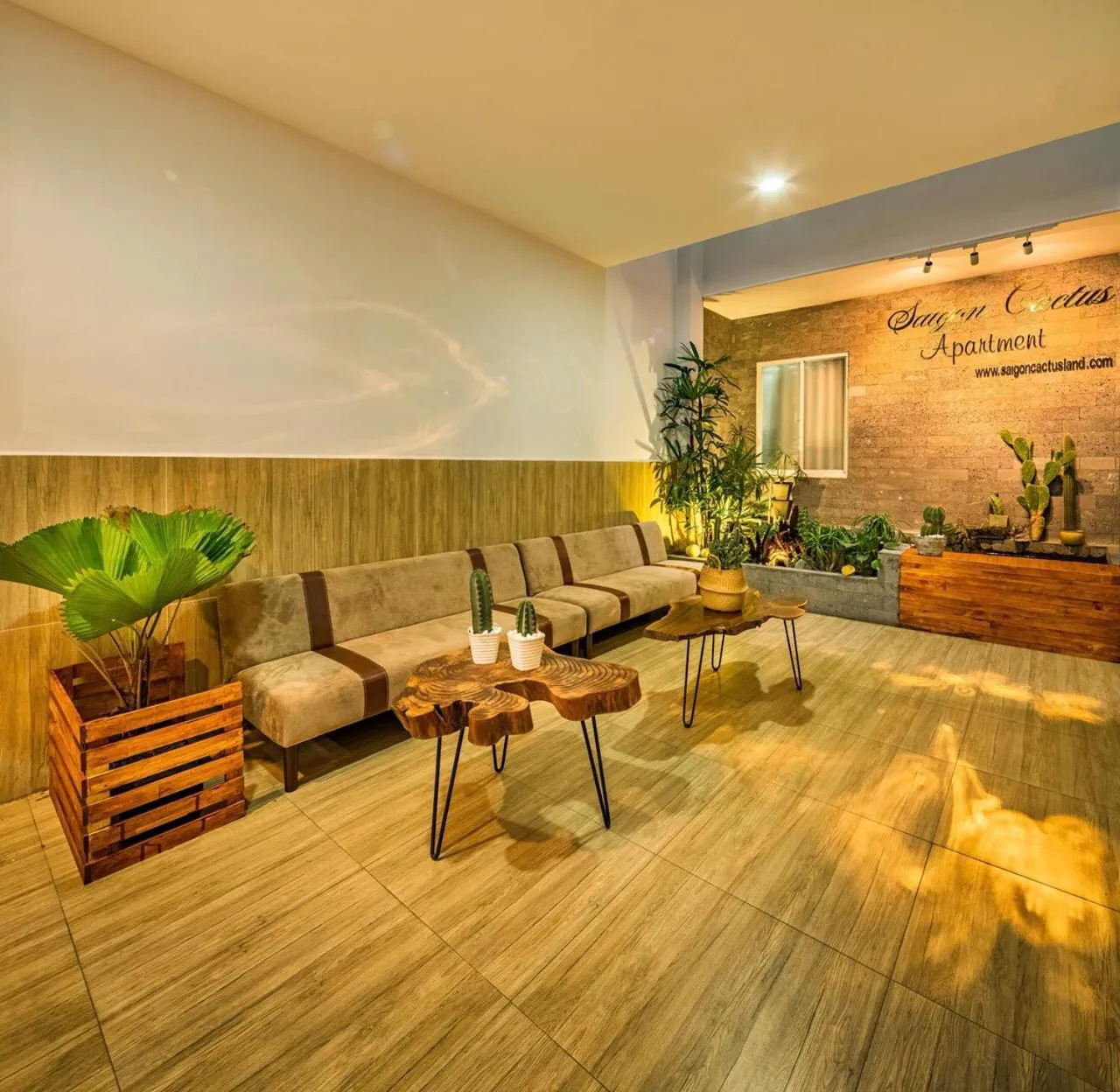 Seating area in Cactusland Hotel & Apartment