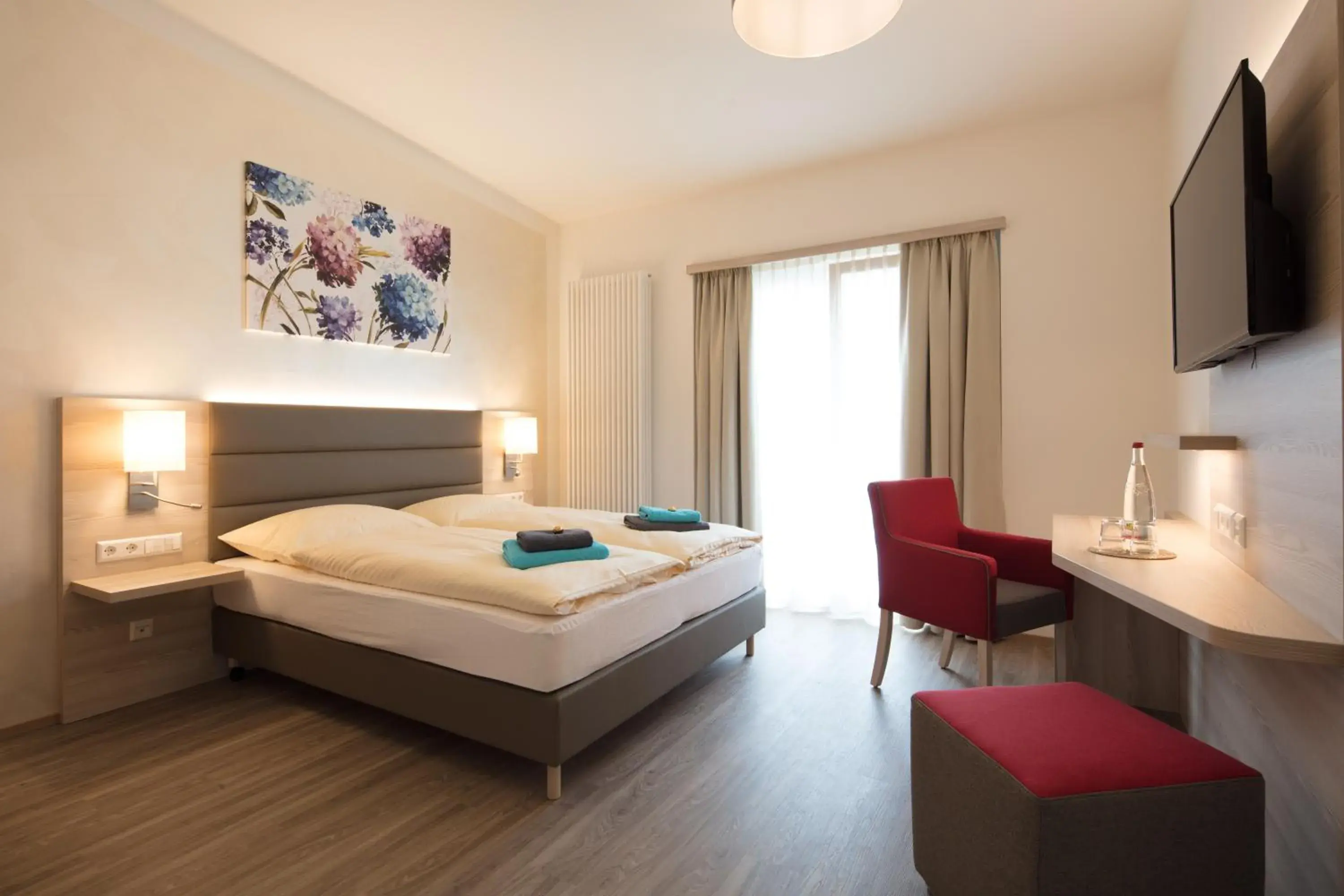 Double Room - single occupancy - Disability Access in Hotel Gudrun Double Room - single occupancy - Disability Access in Hotel Gudrun