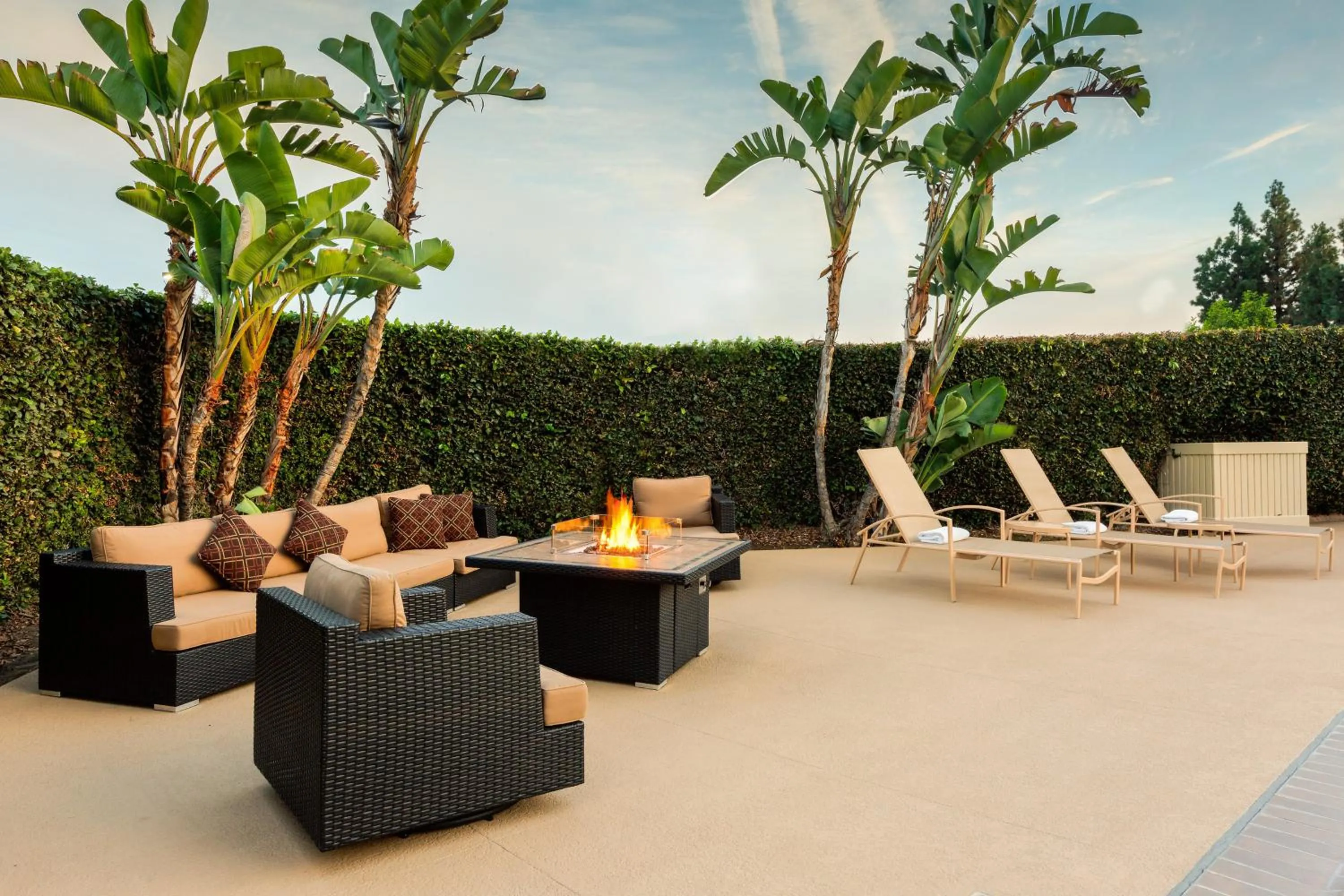 Property building in Holiday Inn La Mirada Buena Park by IHG