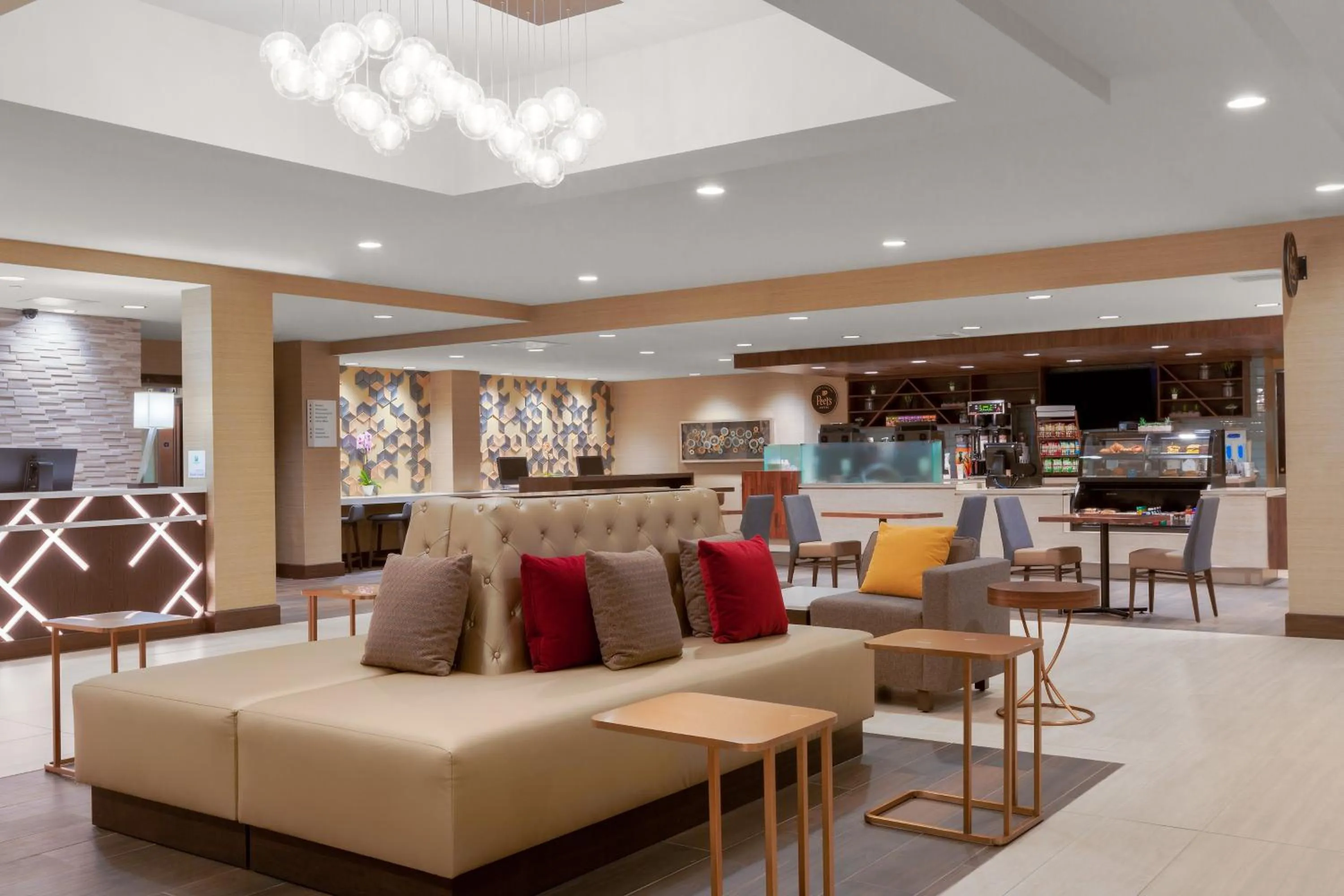 Property building in Holiday Inn La Mirada Buena Park by IHG