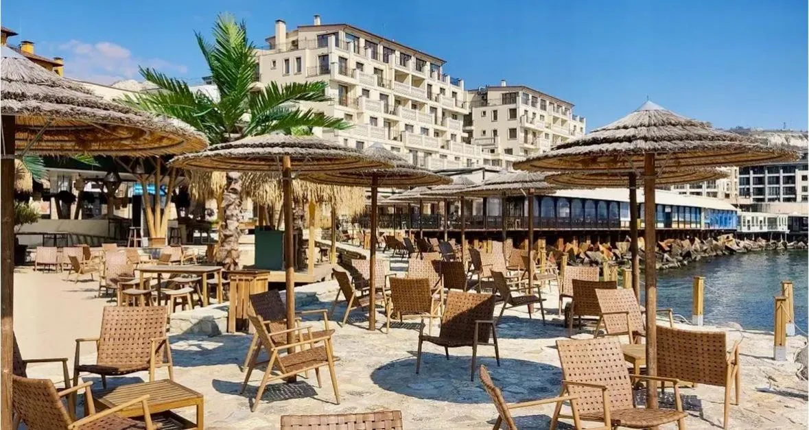 Beach in Maria Palace Complex