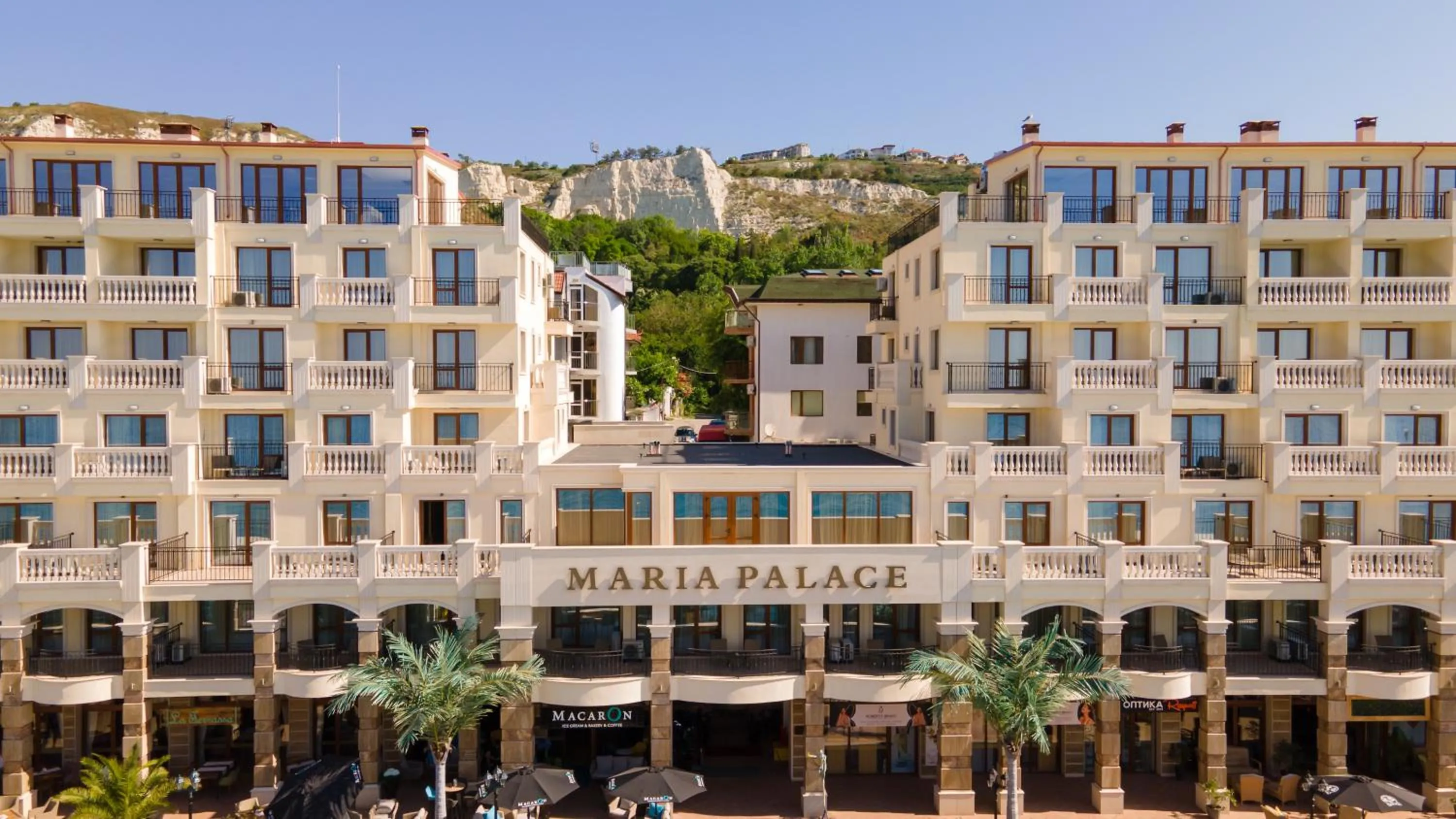 Property building in Maria Palace Complex