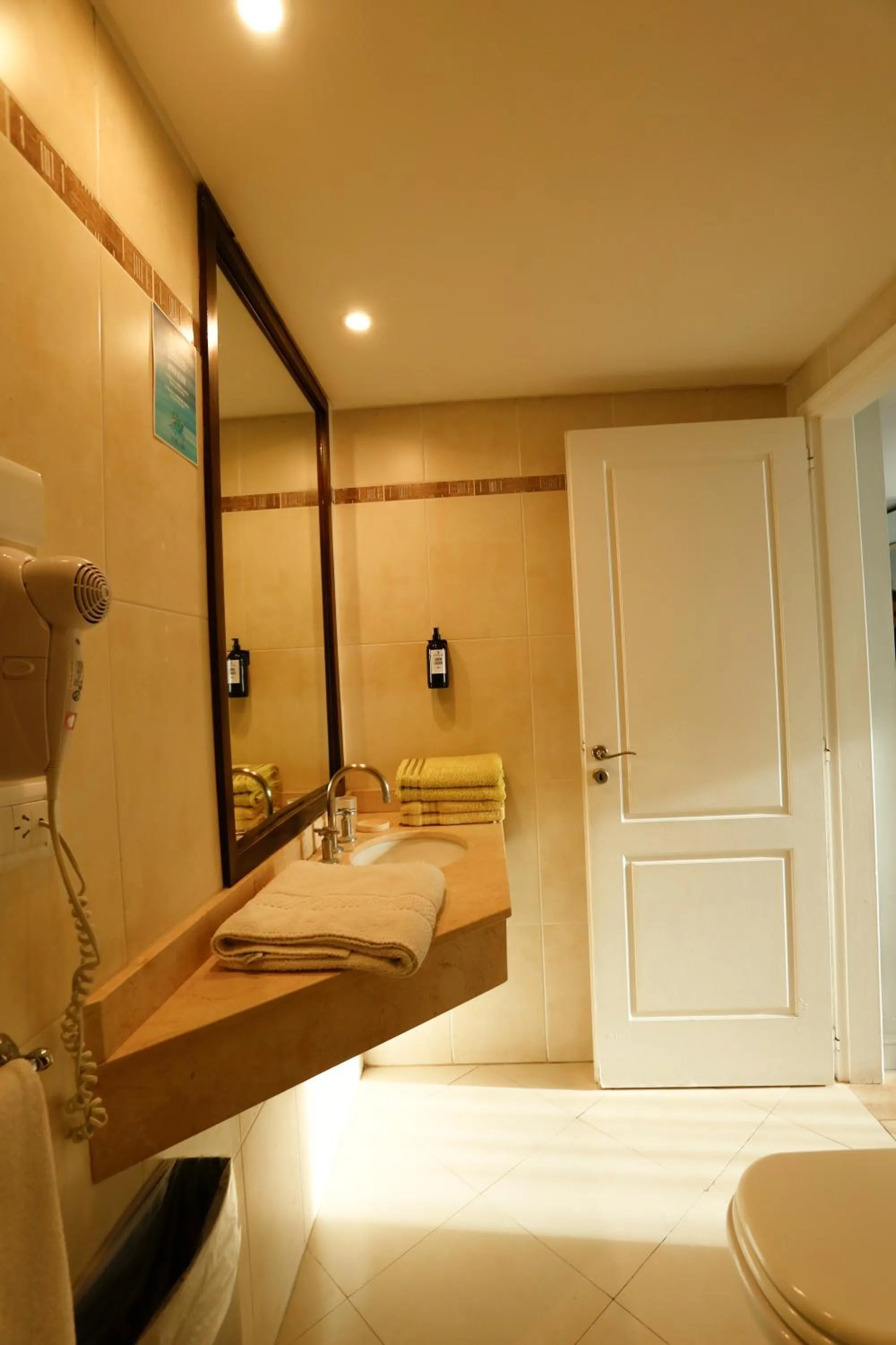 Bathroom in Destinar Apart