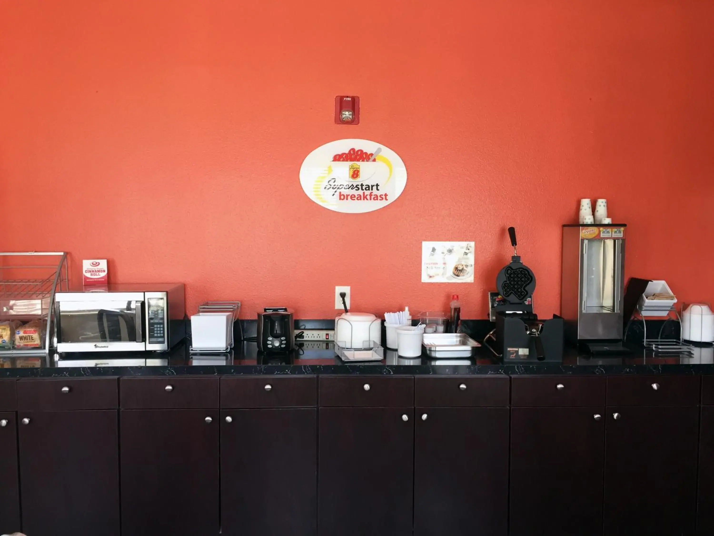 Continental breakfast in Super 8 by Wyndham Forney/East Dallas Continental breakfast in Super 8 by Wyndham Forney/East Dallas