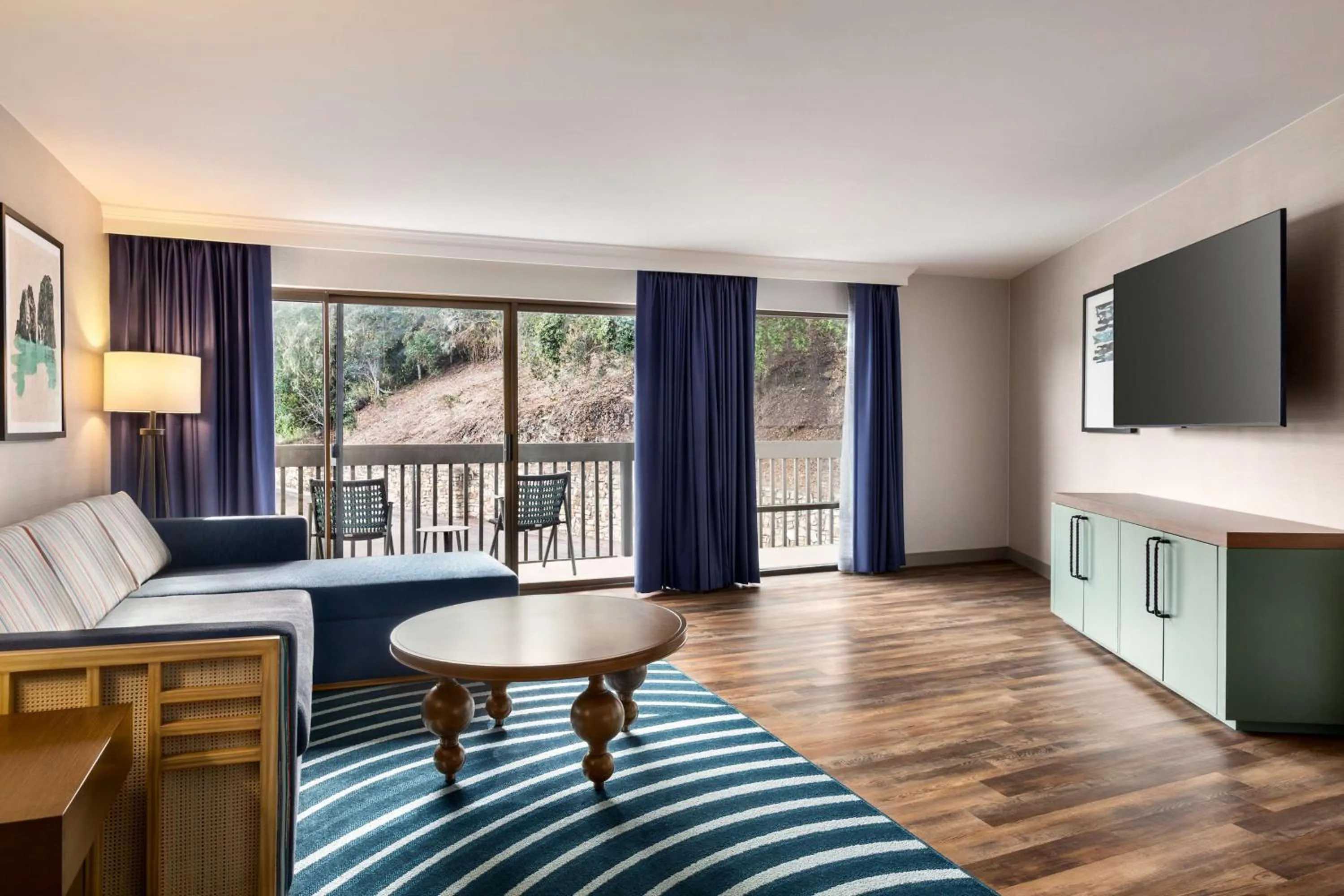 Living room in Hilton Garden Inn Monterey