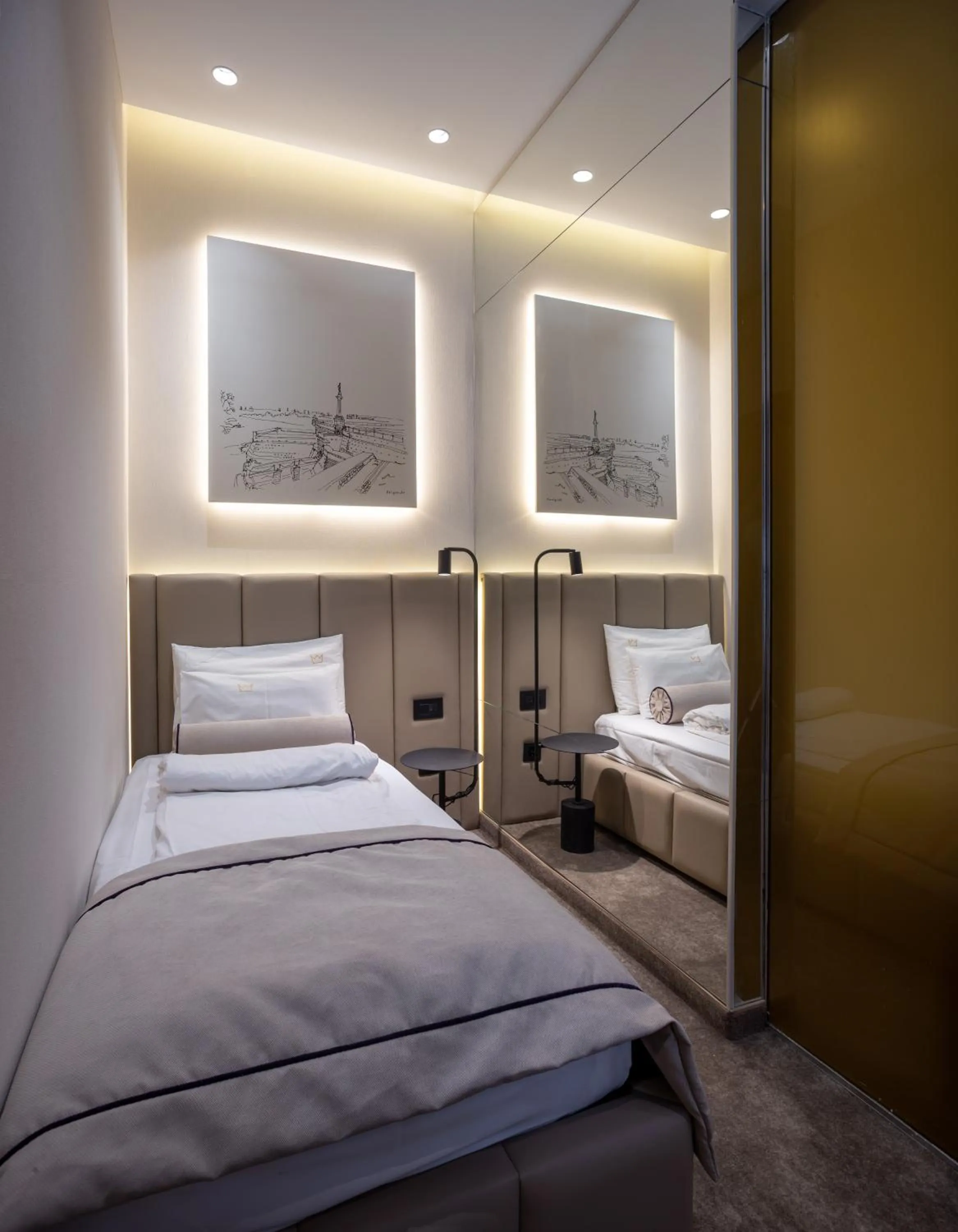 Bed in Maison Royale