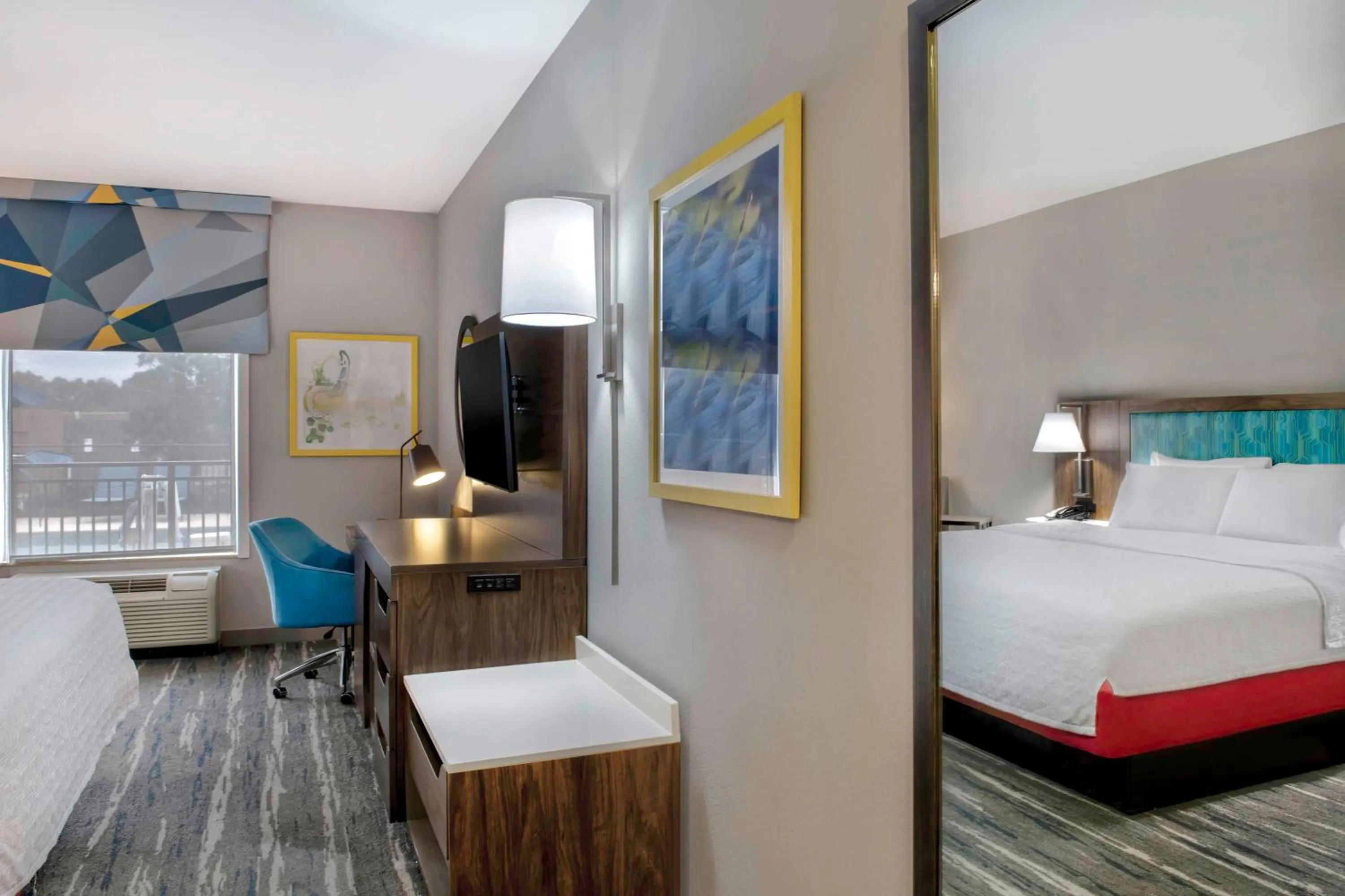 Bedroom, Bed in Hampton Inn & Suites Jackson