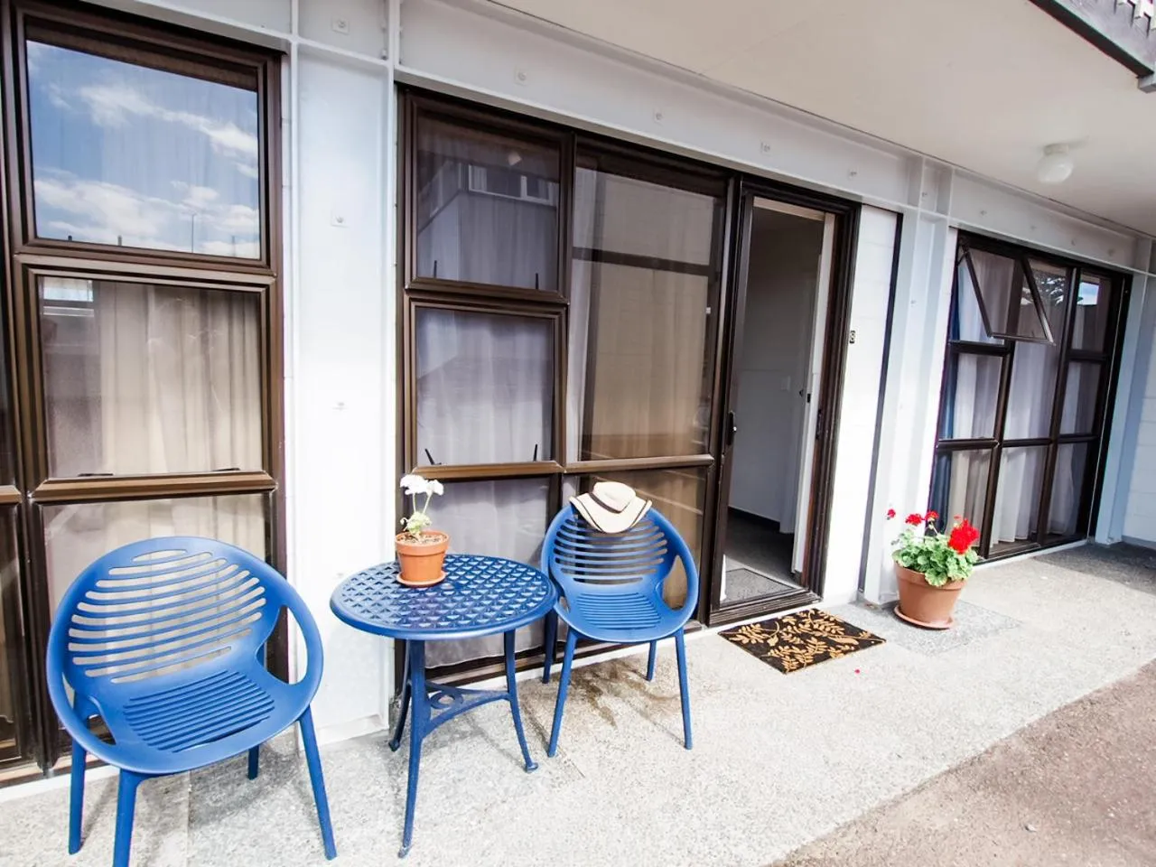 Balcony/Terrace in Waikanae Beach Motel