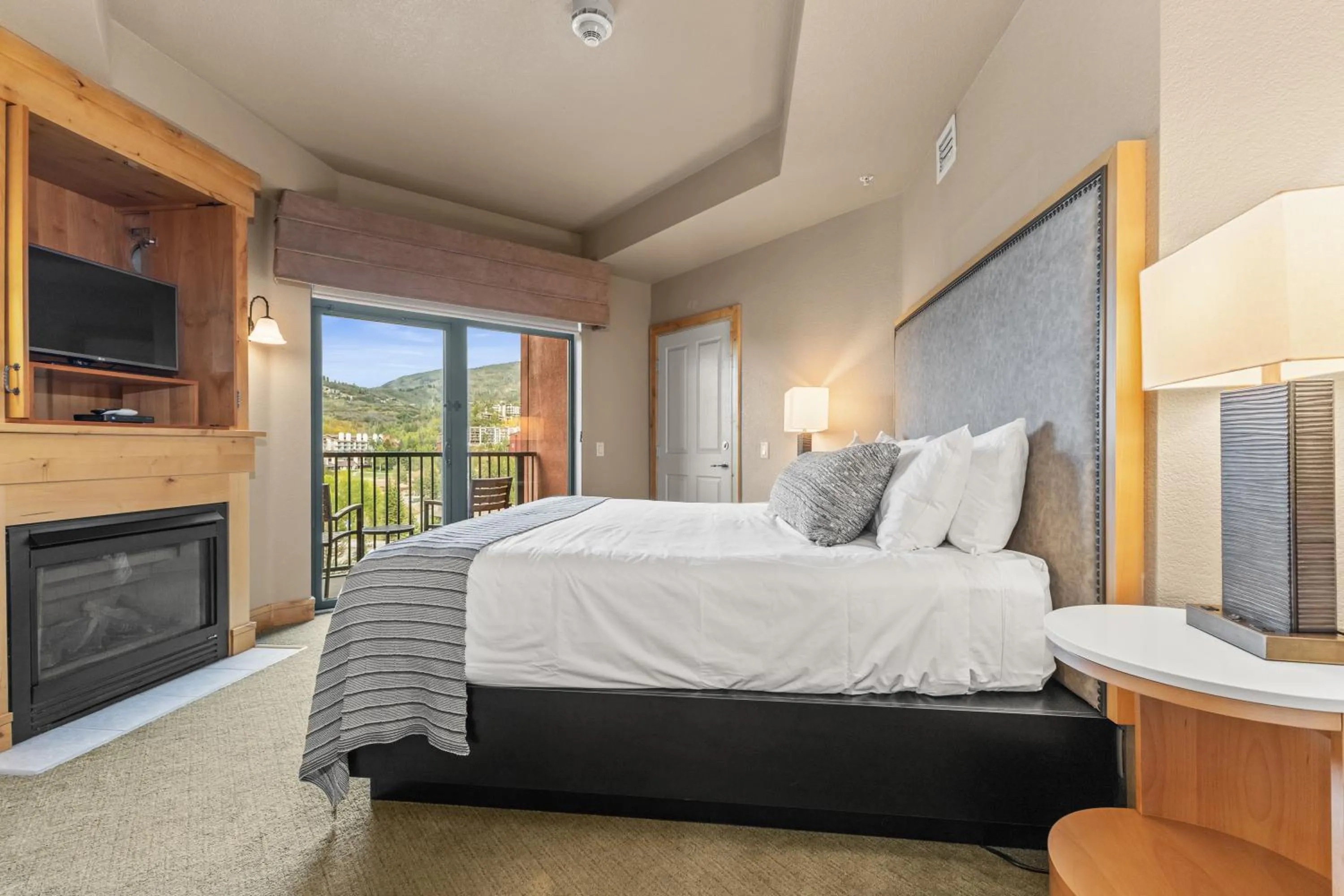 TV and multimedia, Bed in The Steamboat Grand