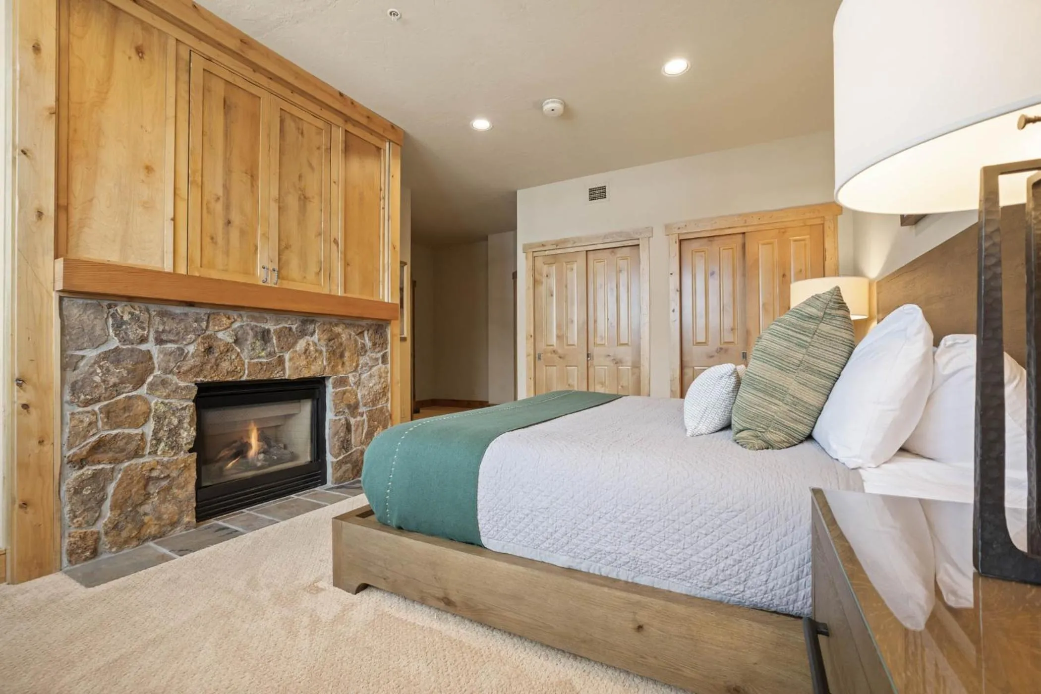 Bed in The Steamboat Grand