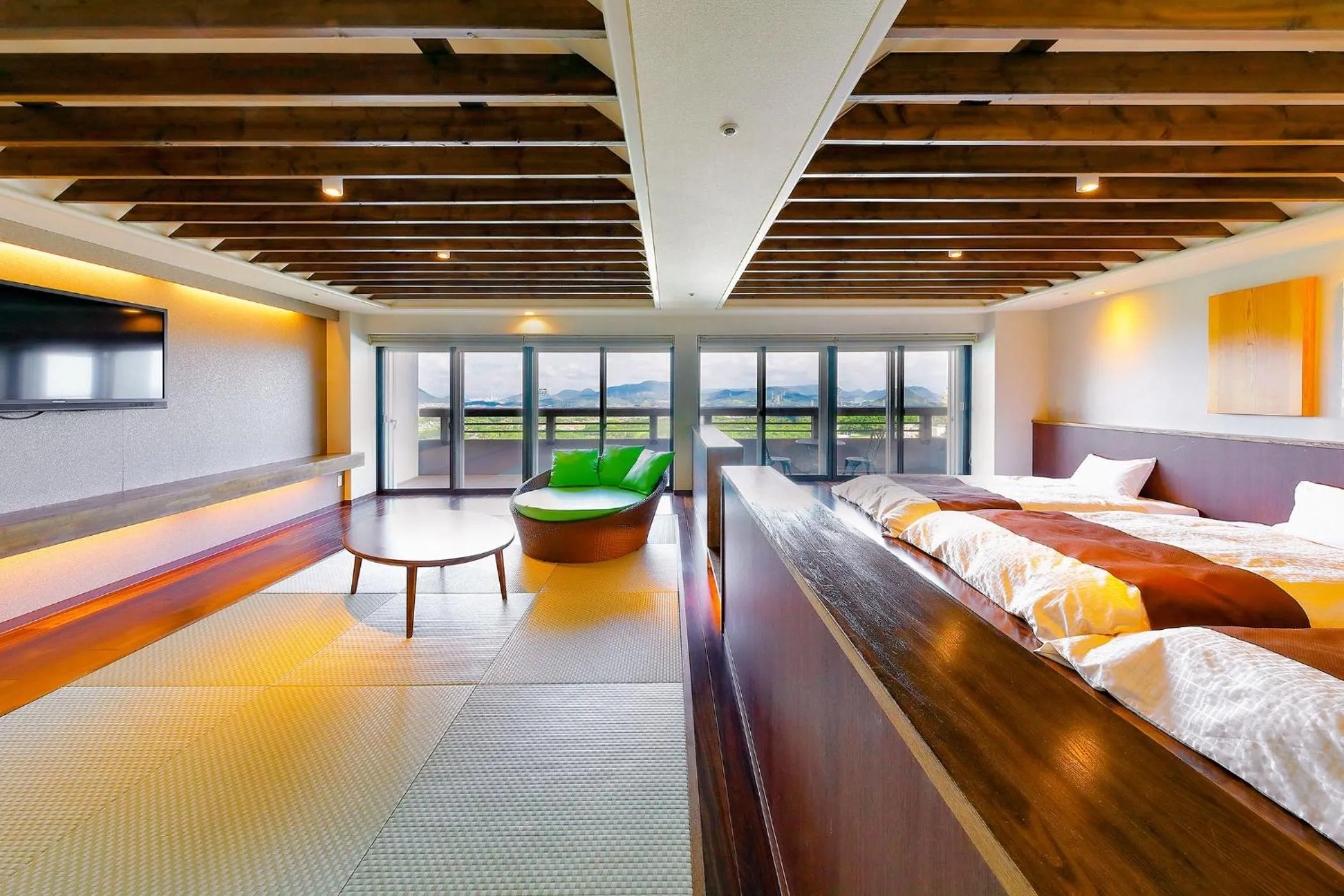 Photo of the whole room, Bed in Ooedo Onsen Monogatari Hotel Reoma no Mori