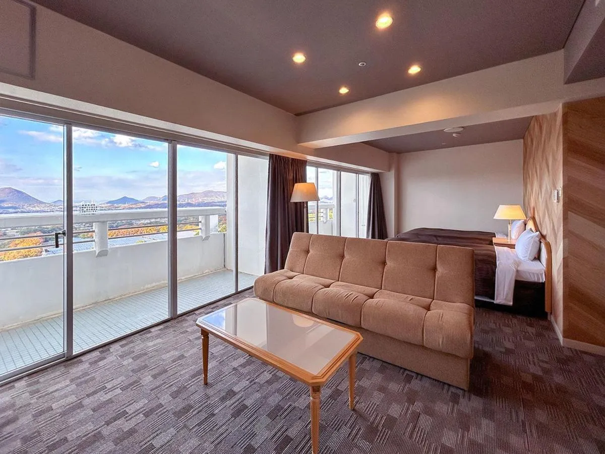 Ooedo Onsen Monogatari Hotel Reoma no Mori