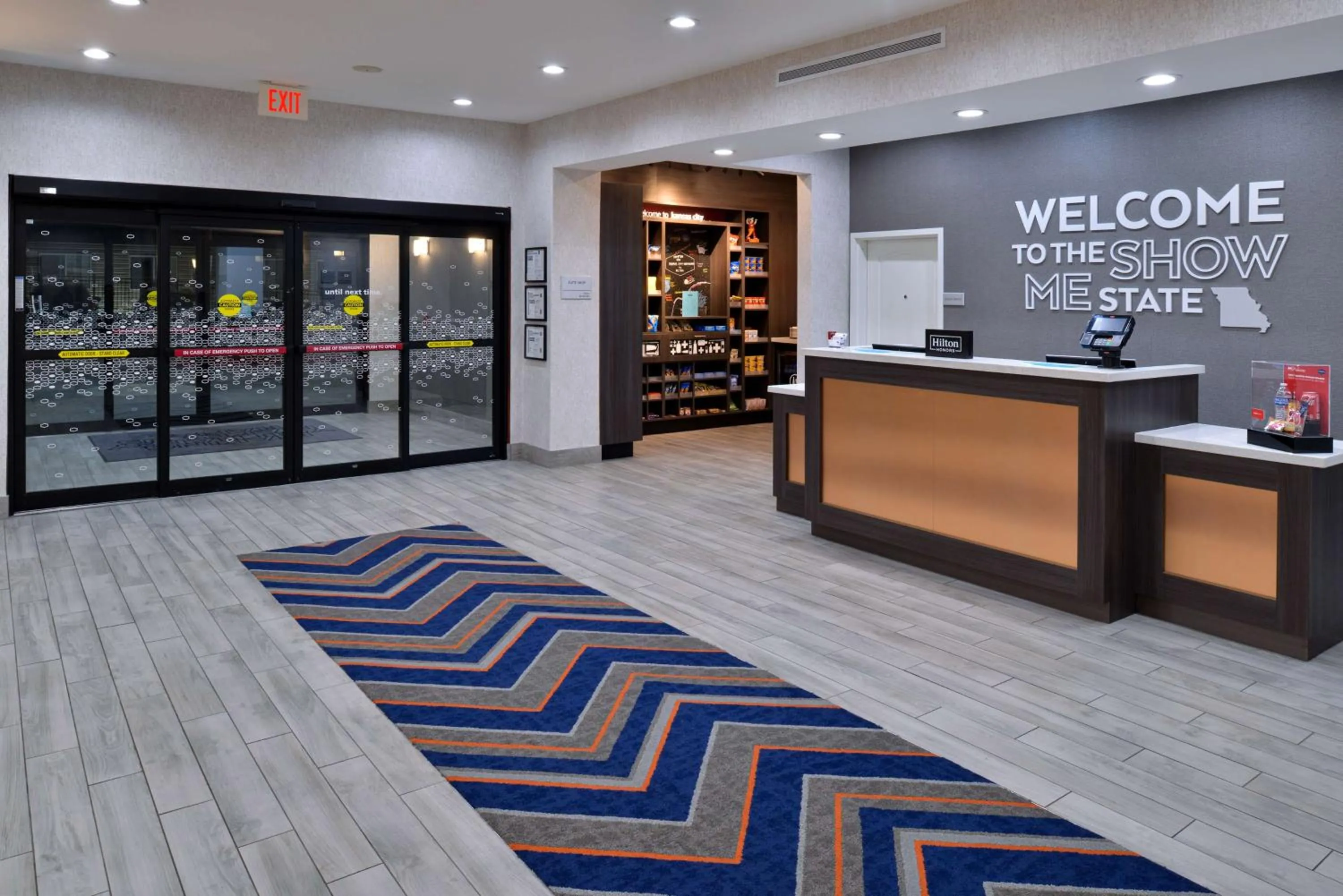 Lobby or reception in Hampton Inn Kansas City Northeast